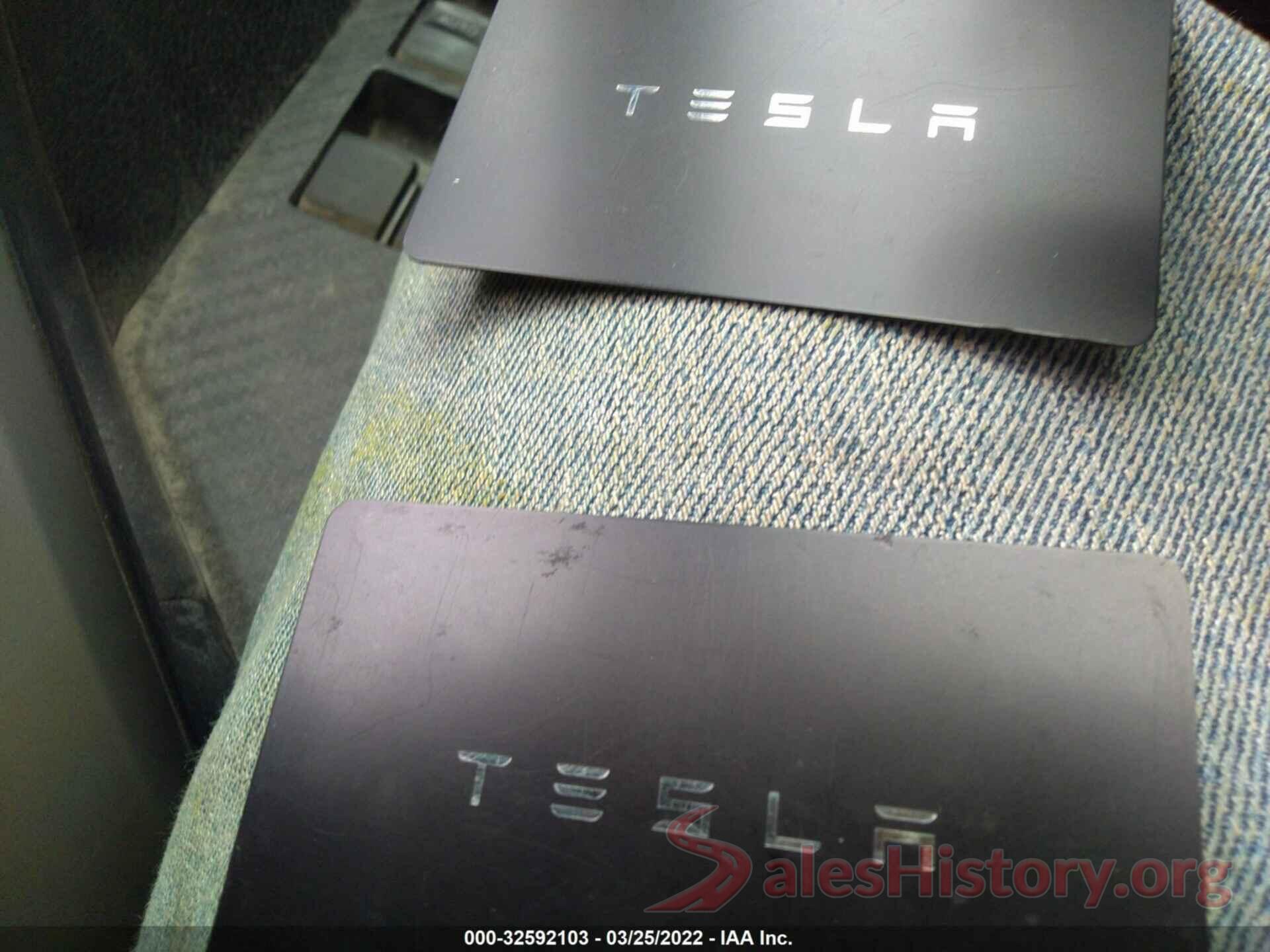 5YJ3E1EB2NF126318 2022 TESLA MODEL 3