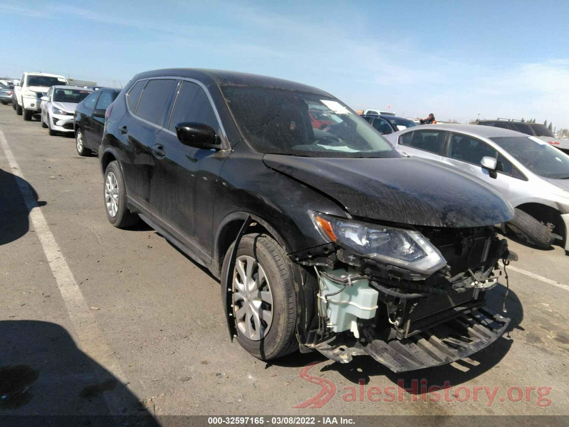 KNMAT2MTXJP582225 2018 NISSAN ROGUE