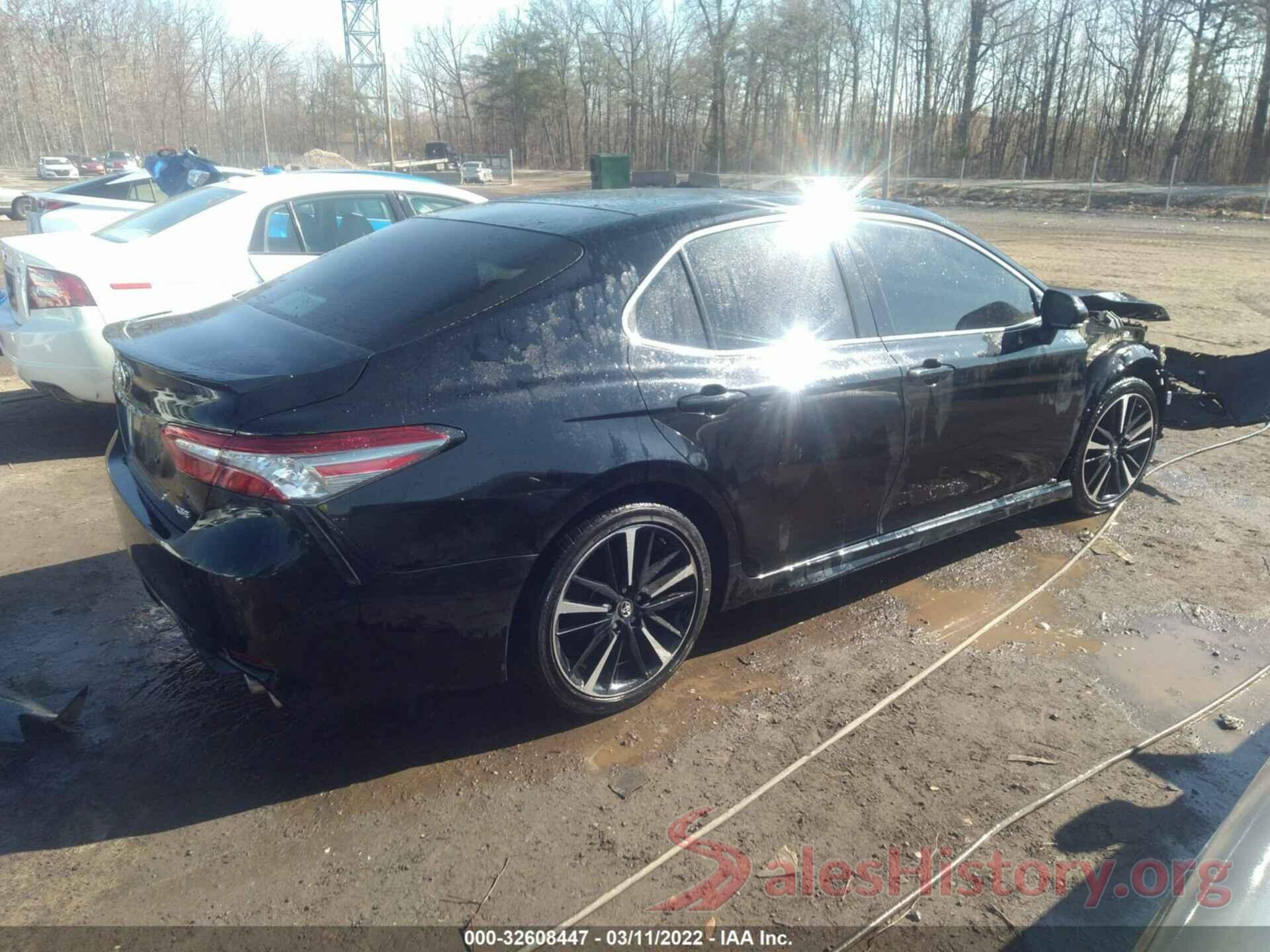 4T1B61HKXJU067486 2018 TOYOTA CAMRY