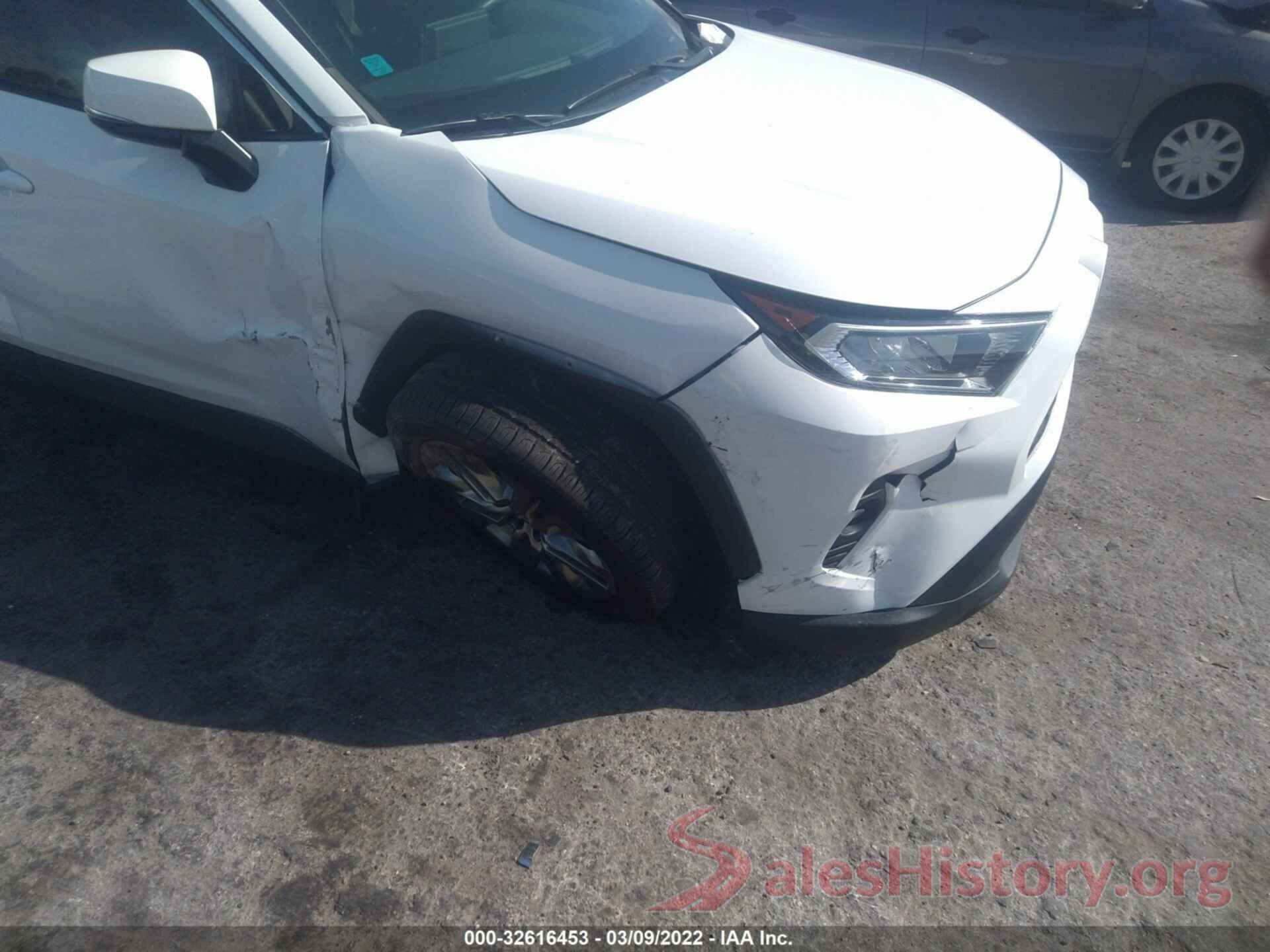 2T3C1RFV9KW010526 2019 TOYOTA RAV4