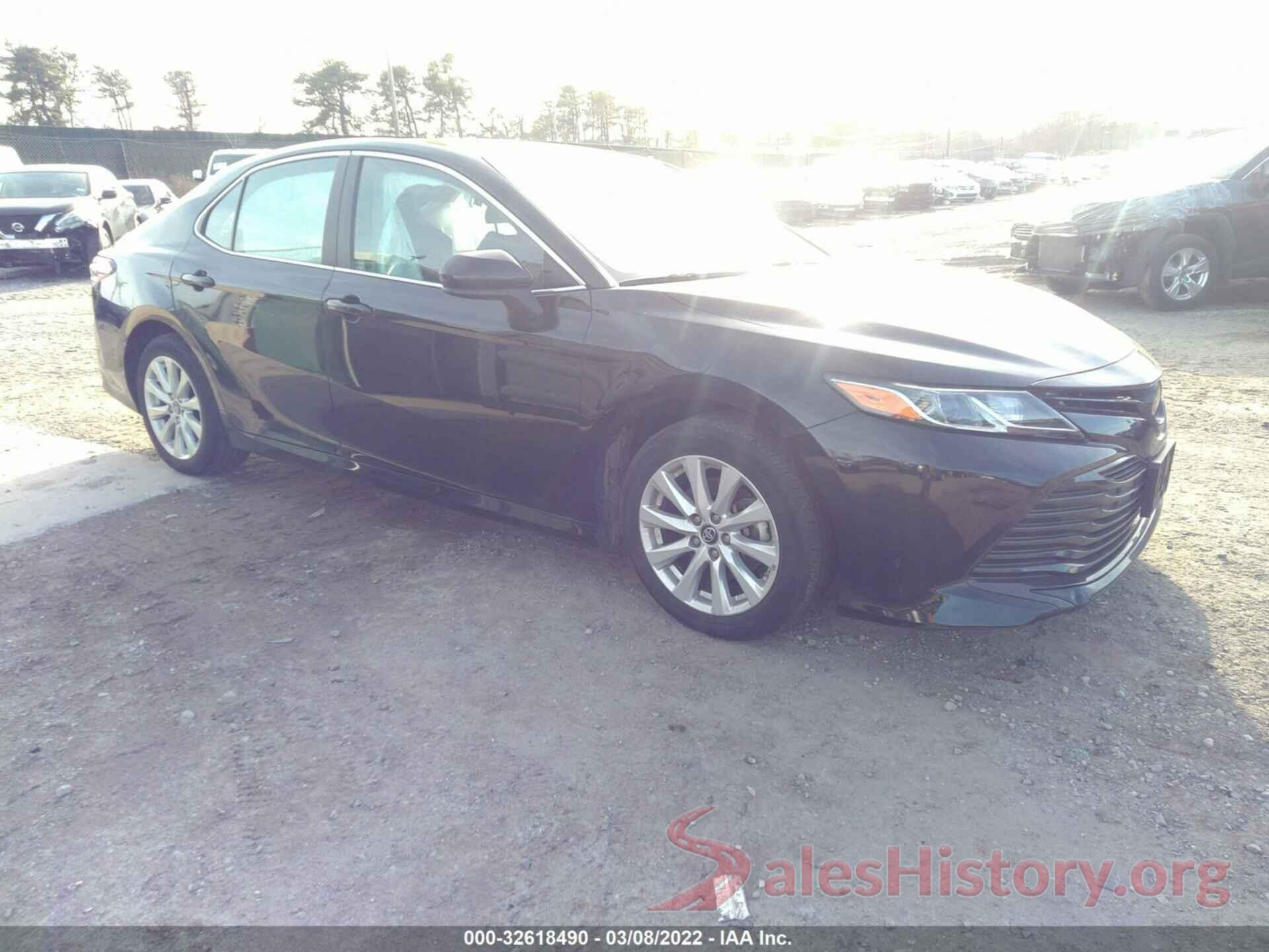 4T1B11HK0KU220571 2019 TOYOTA CAMRY