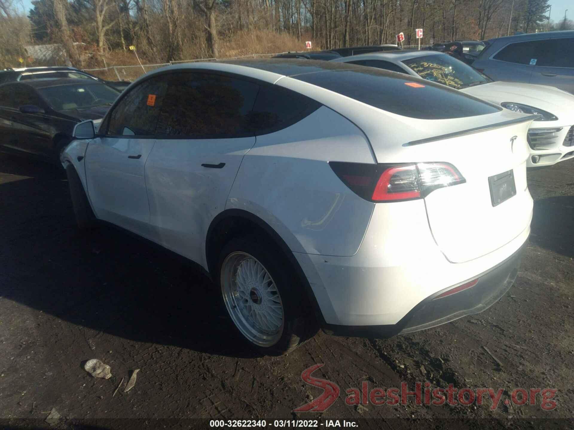 5YJYGDEE1LF038305 2020 TESLA MODEL Y