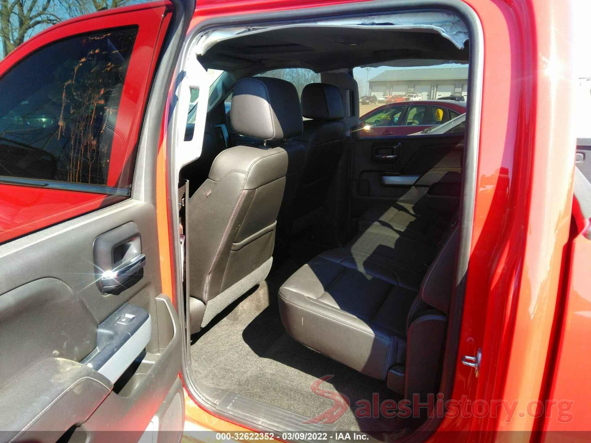 3GCUKSEC2JG318600 2018 CHEVROLET SILVERADO 1500