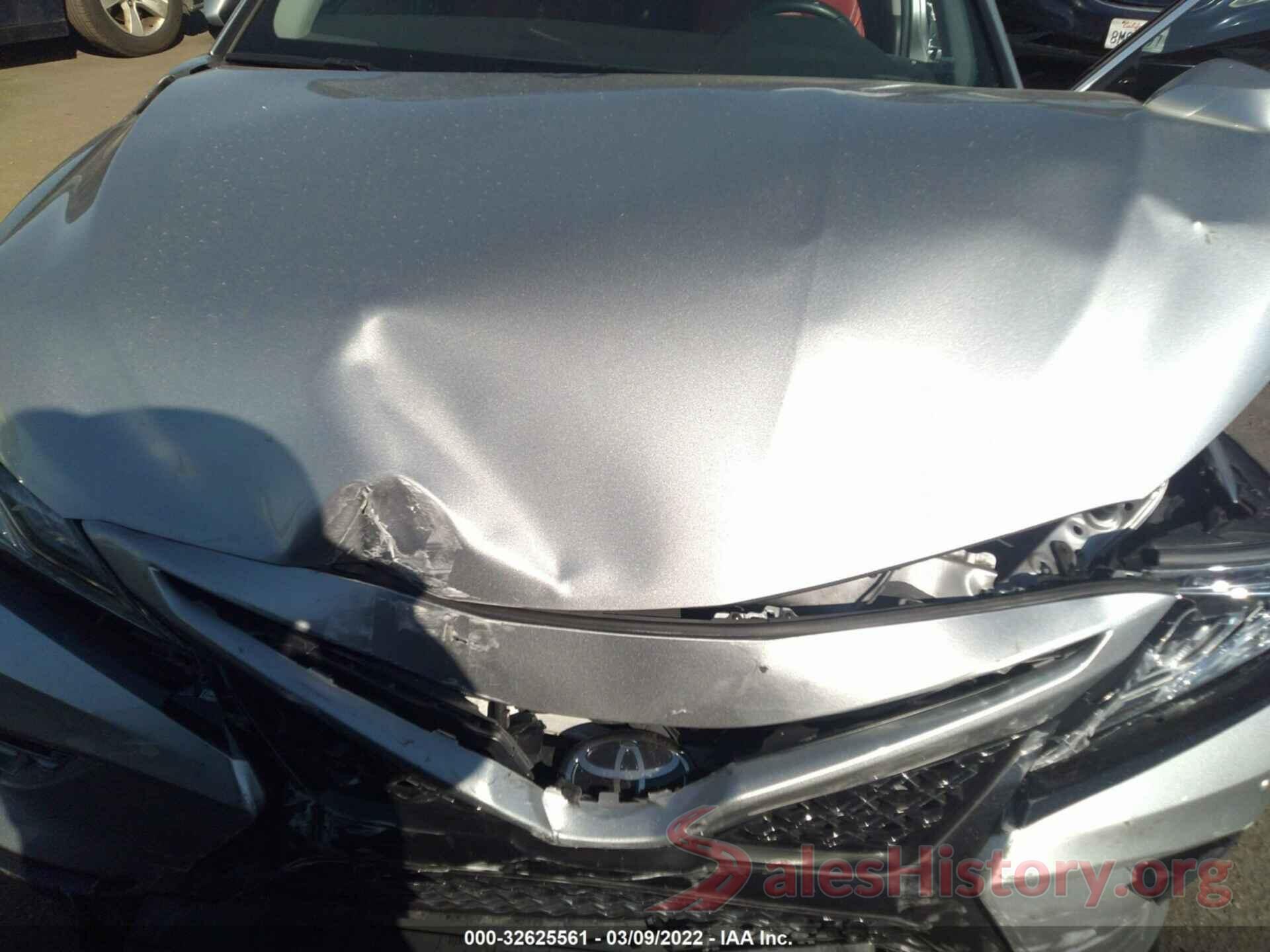 4T1B61HK7JU148512 2018 TOYOTA CAMRY