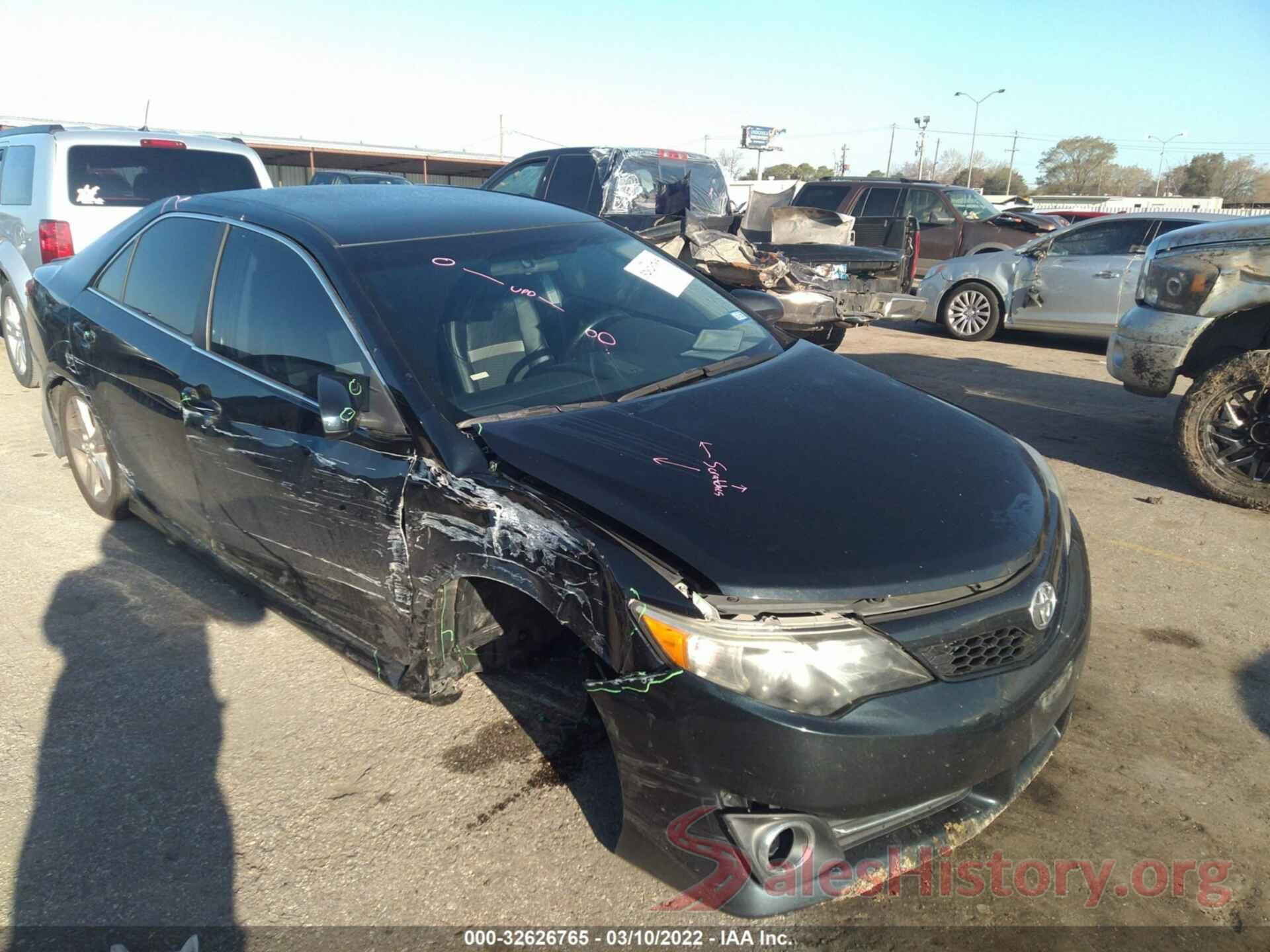 4T1BF1FK9DU260381 2013 TOYOTA CAMRY