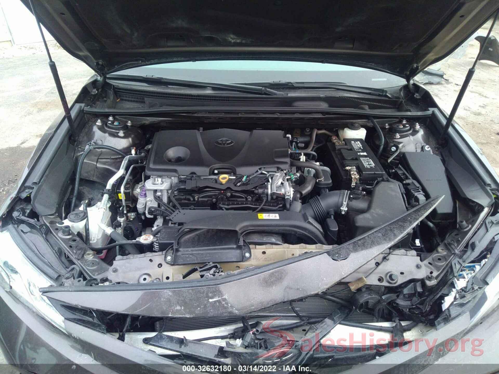 4T1B11HK9JU064156 2018 TOYOTA CAMRY