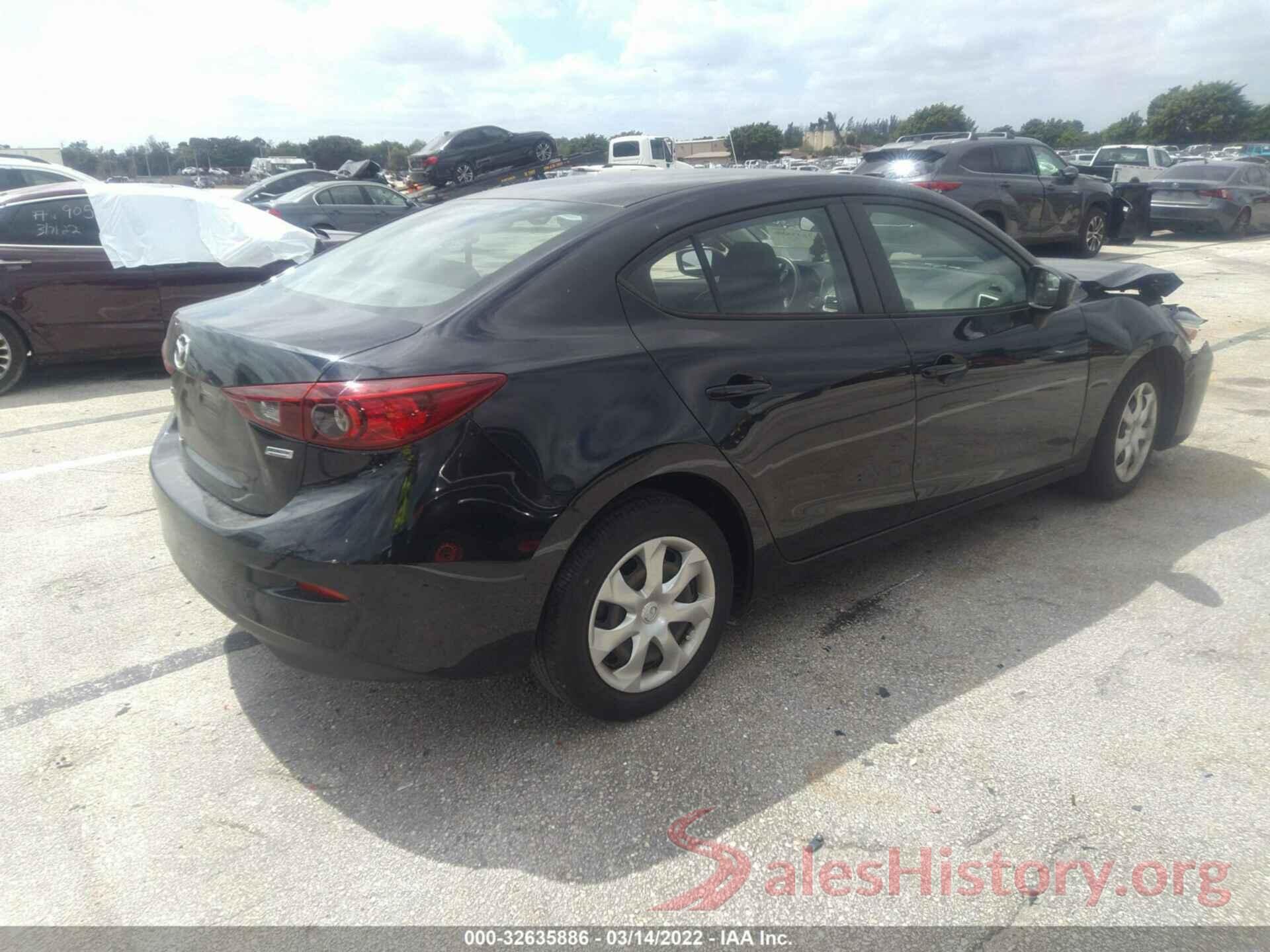 3MZBN1U72JM229007 2018 MAZDA MAZDA3 4-DOOR