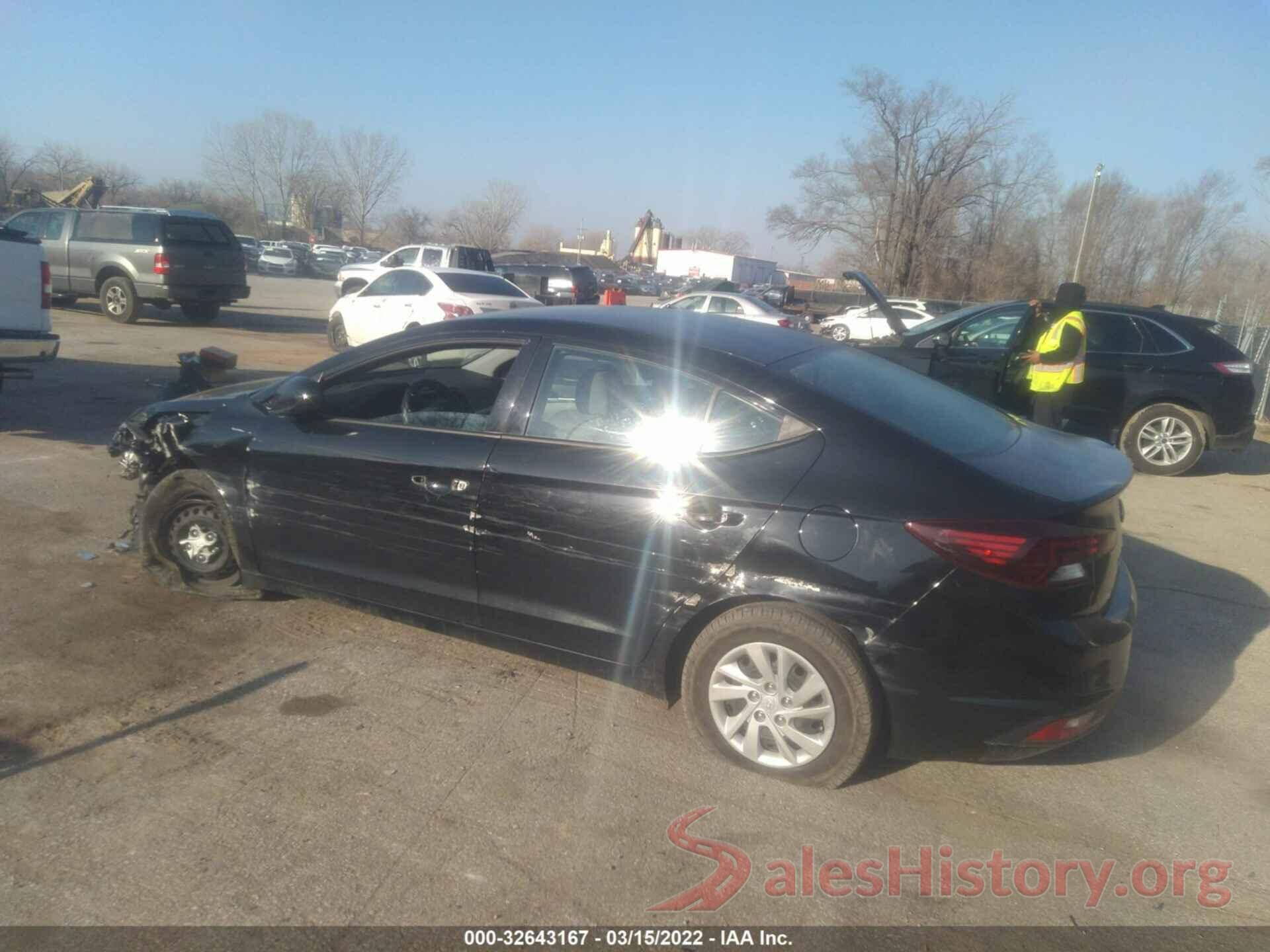 5NPD74LFXKH482373 2019 HYUNDAI ELANTRA