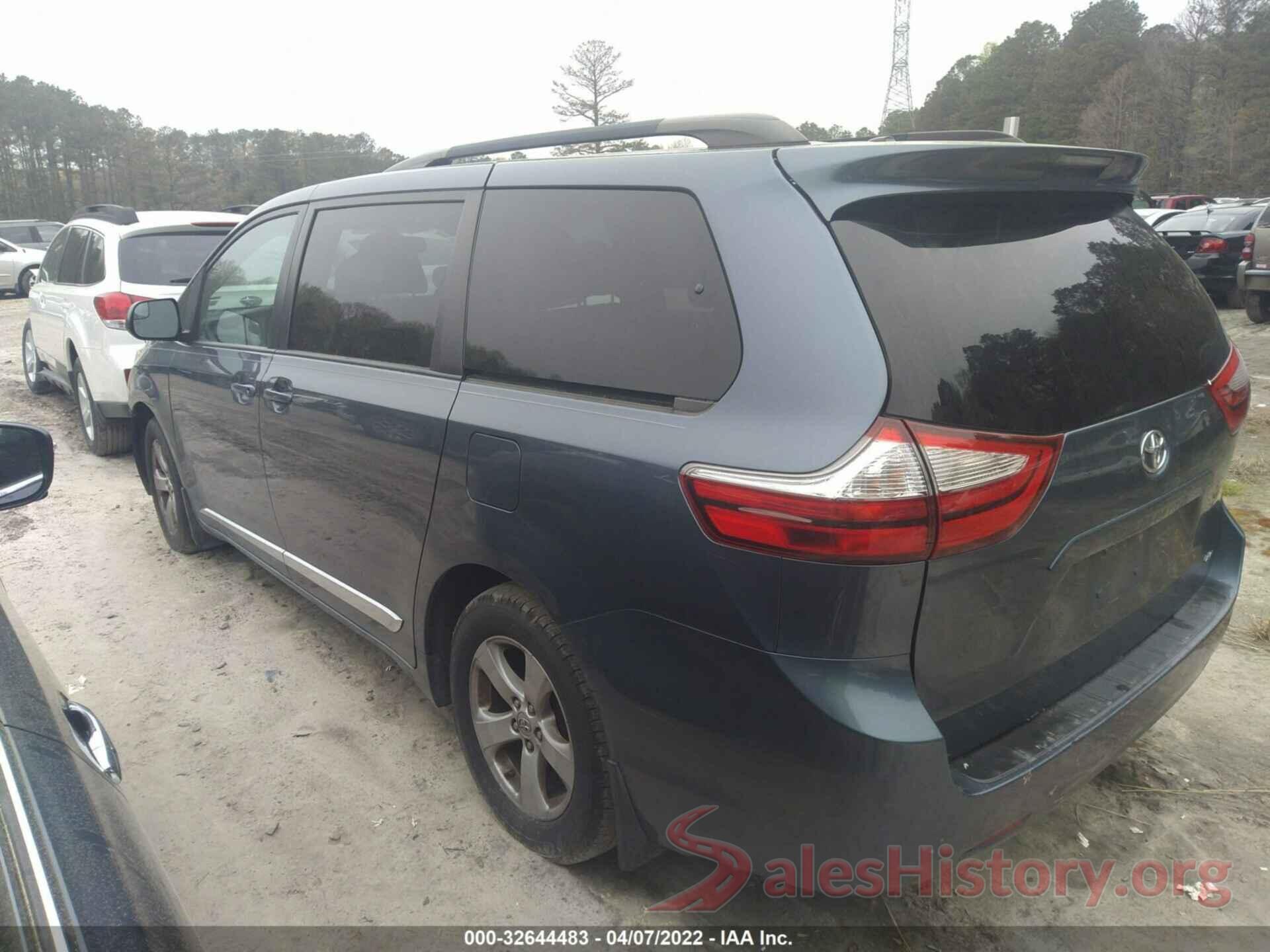 5TDKZ3DC1HS768602 2017 TOYOTA SIENNA