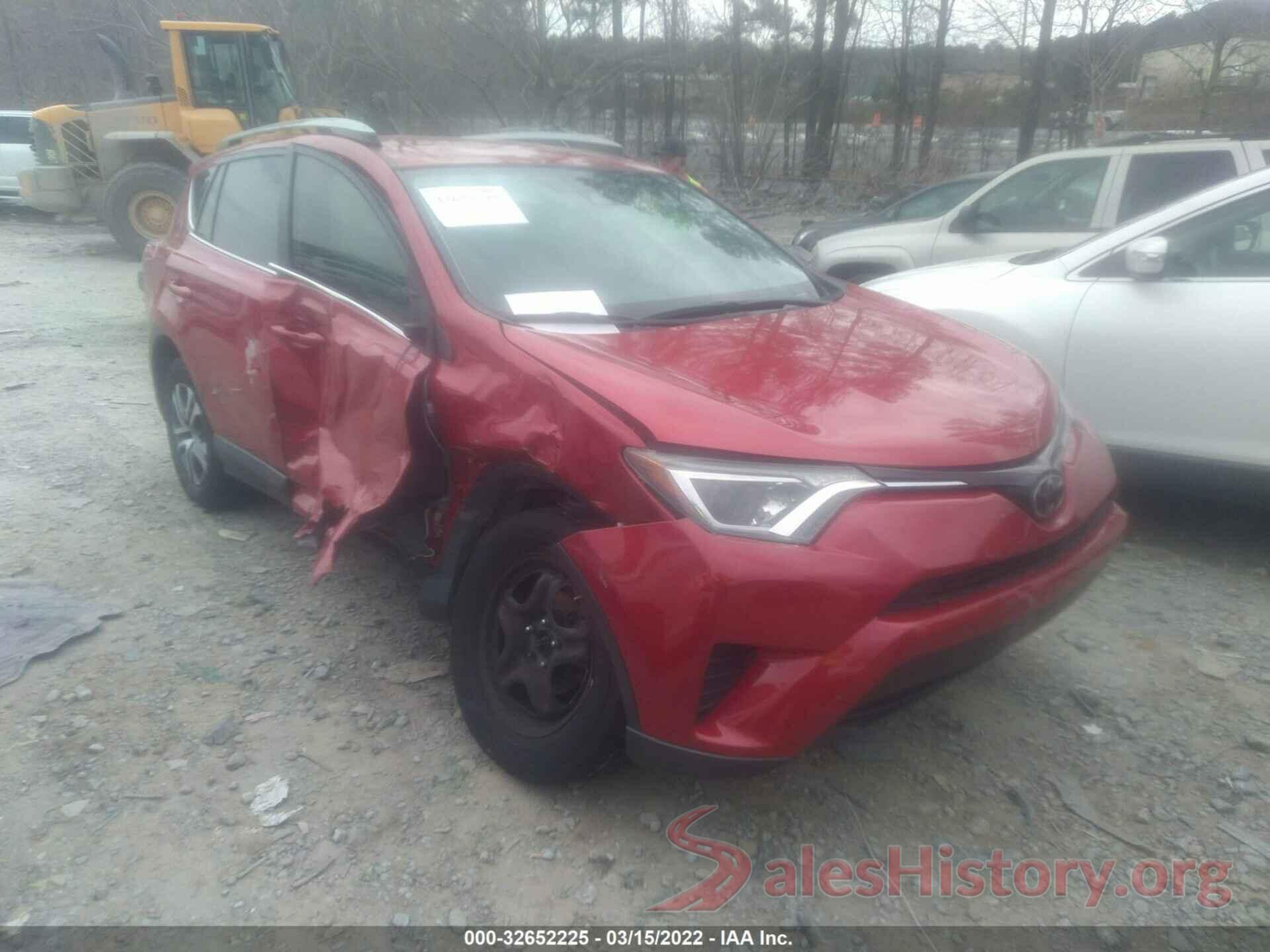 JTMZFREV3HJ125479 2017 TOYOTA RAV4