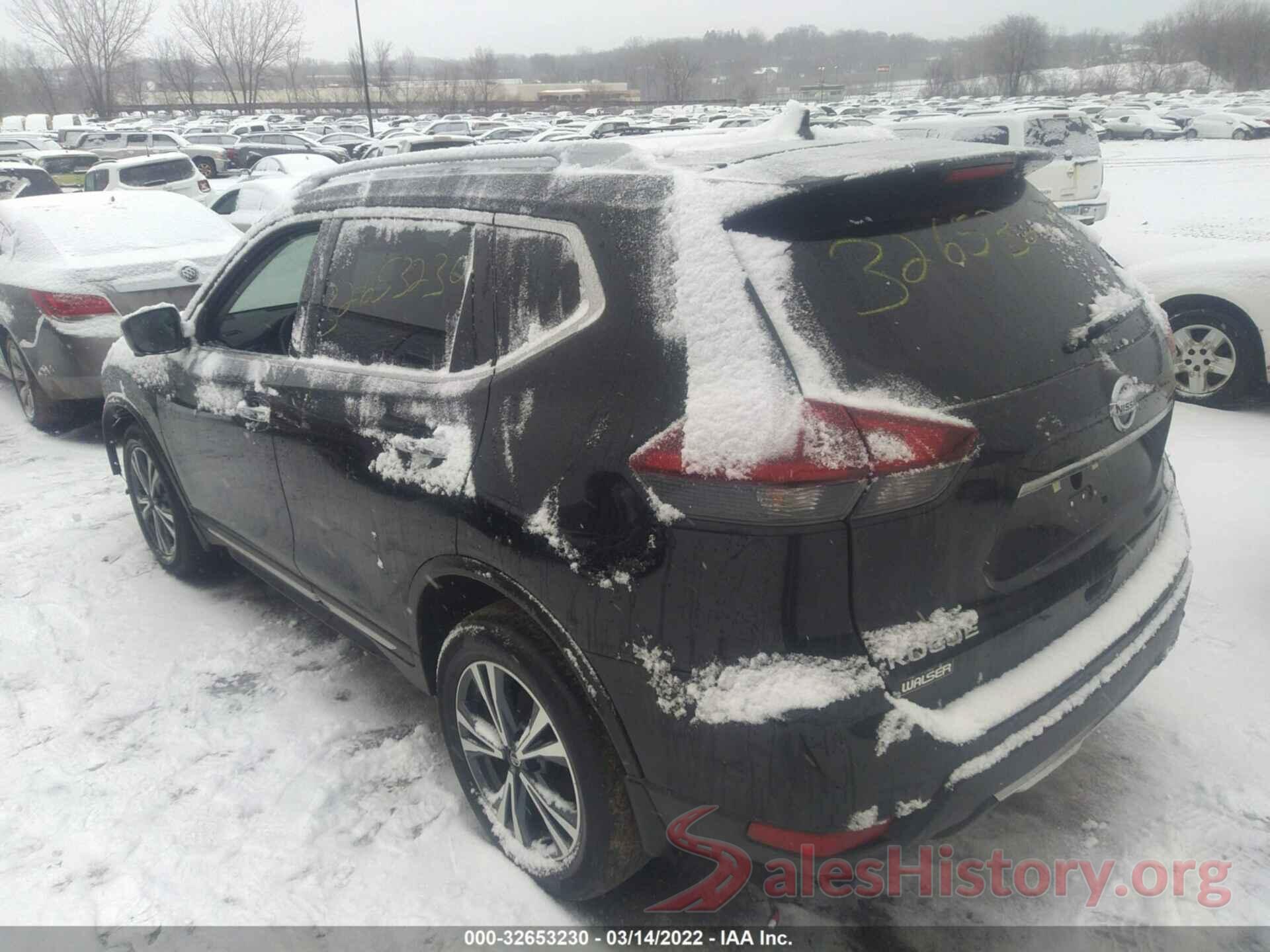 5N1AT2MV4JC759808 2018 NISSAN ROGUE