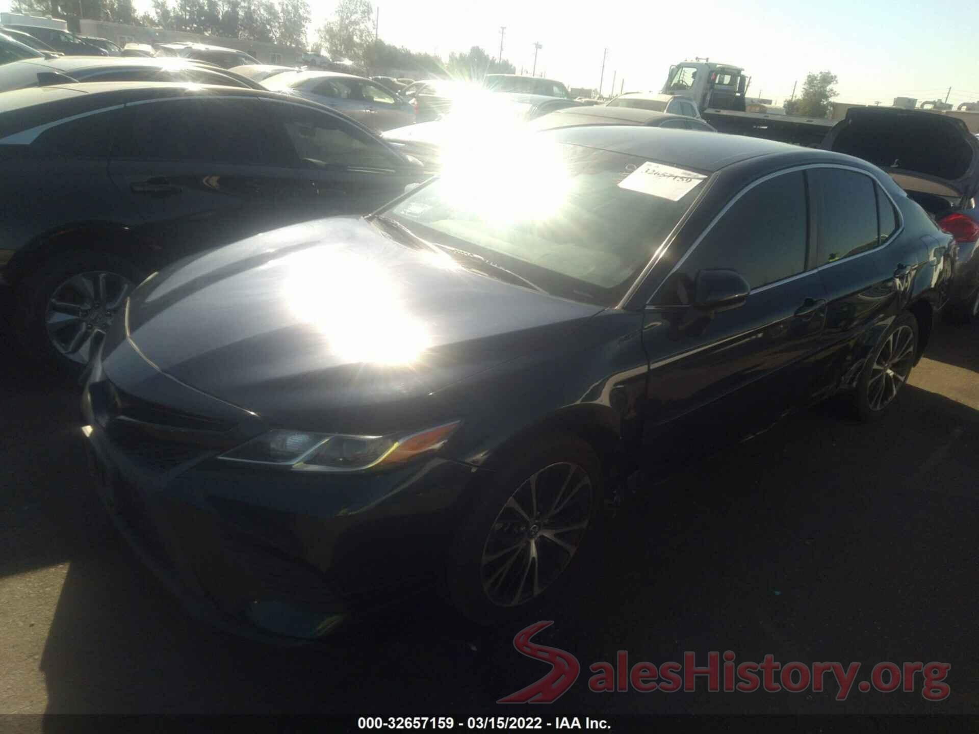 4T1B11HK1JU573285 2018 TOYOTA CAMRY