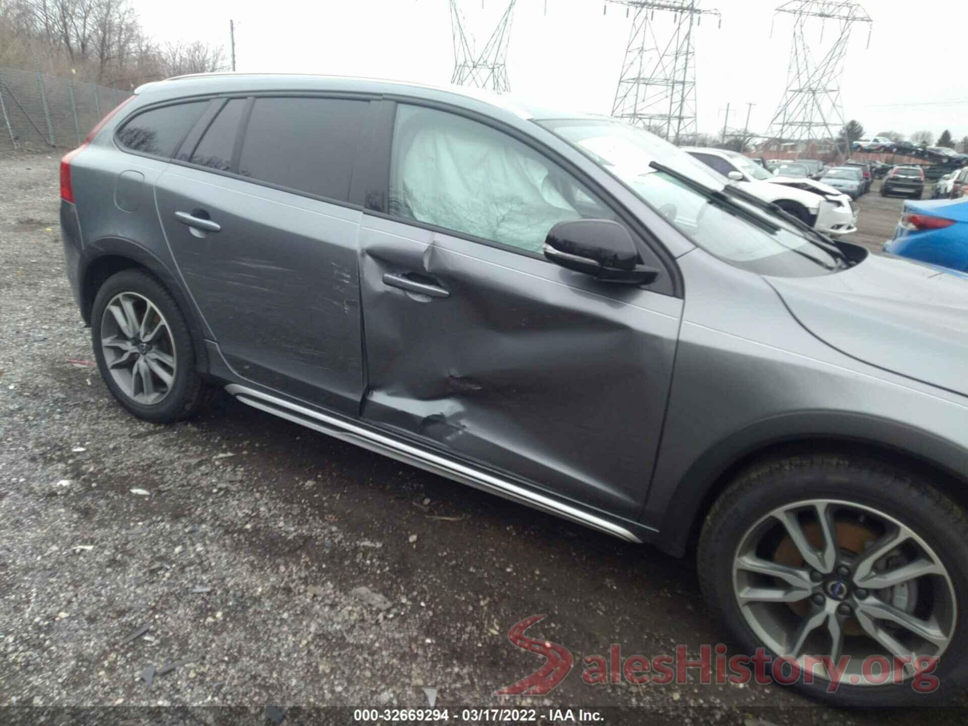 YV440MWK7J2053735 2018 VOLVO V60 CROSS COUNTRY