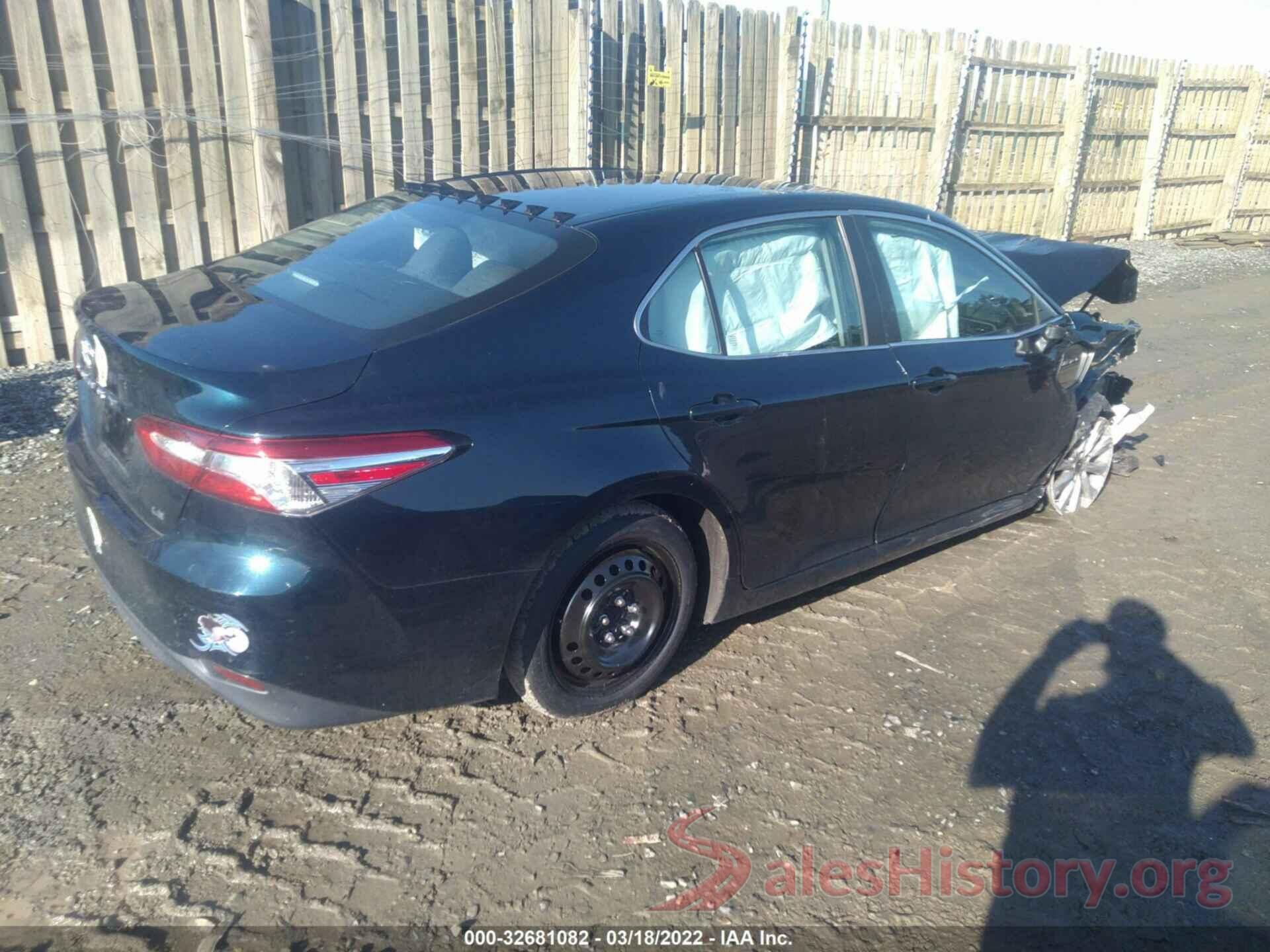 4T1B11HK6JU571578 2018 TOYOTA CAMRY