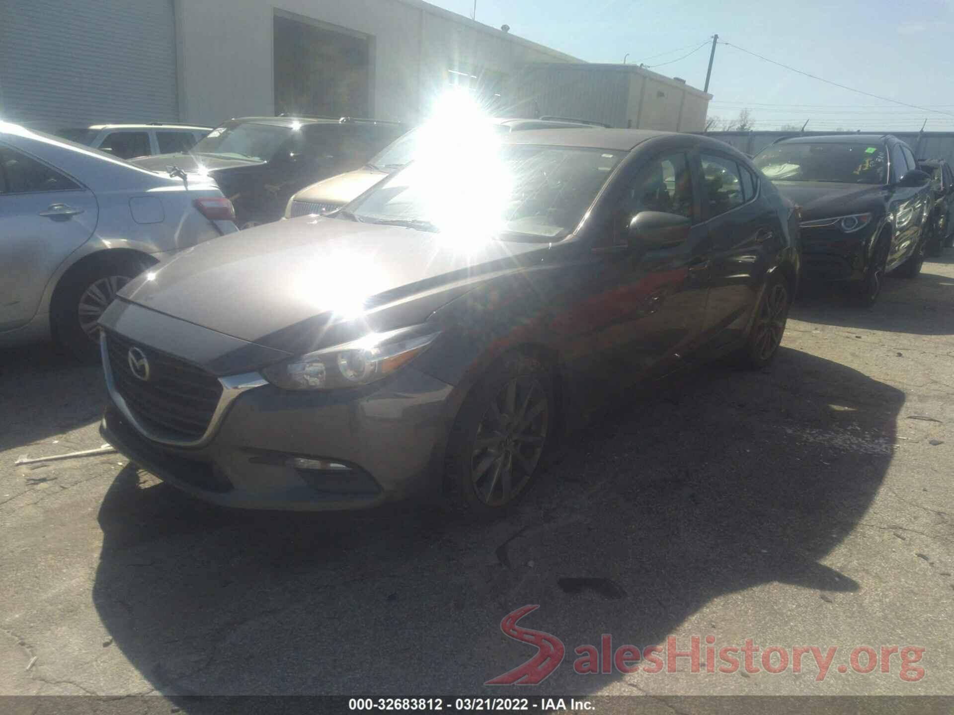 3MZBN1V31JM178417 2018 MAZDA MAZDA3 4-DOOR