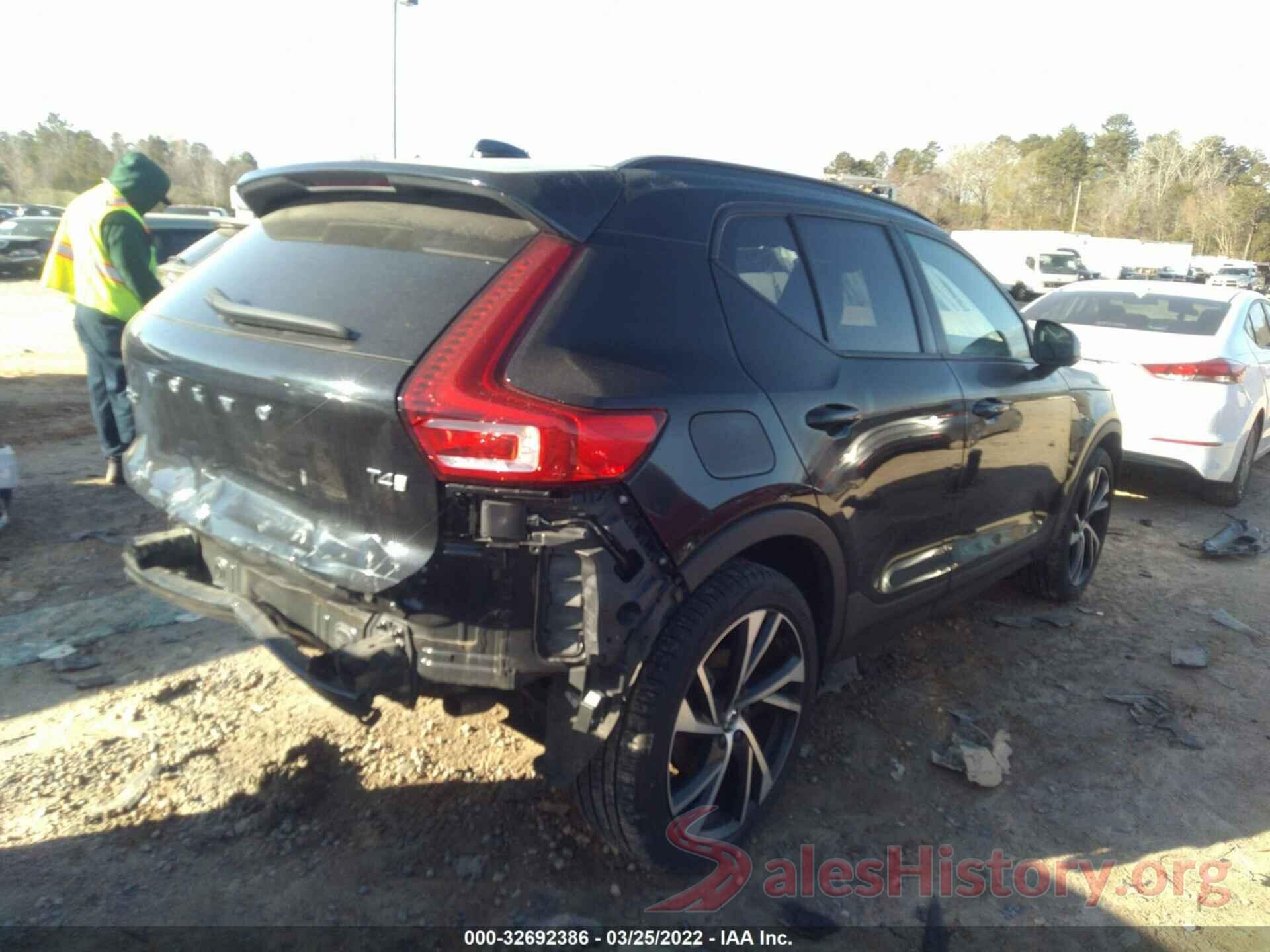 YV4AC2HM8L2325919 2020 VOLVO XC40