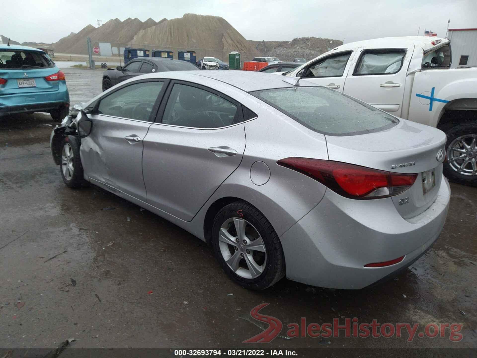 5NPDH4AE9GH780797 2016 HYUNDAI ELANTRA