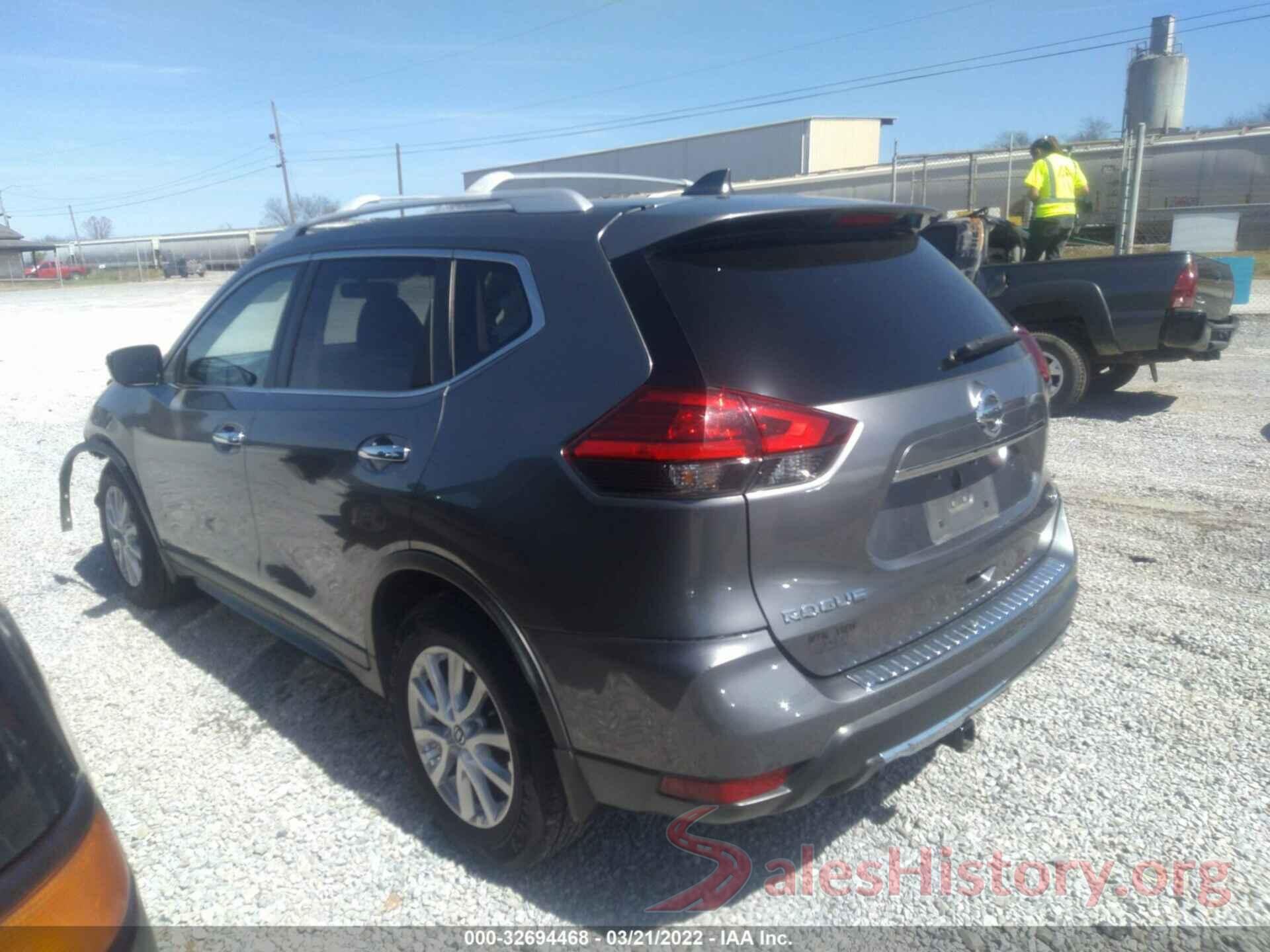 JN8AT2MT7HW130138 2017 NISSAN ROGUE