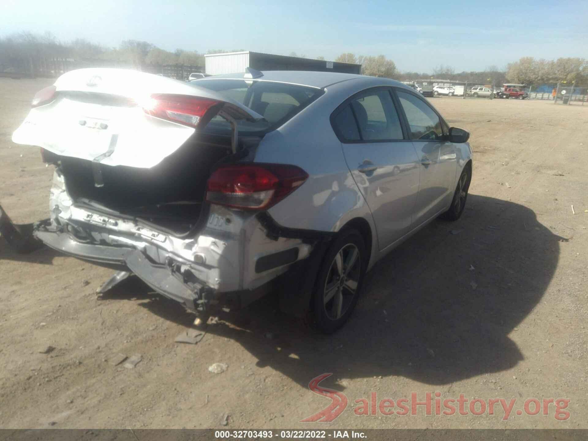 3KPFL4A7XJE223966 2018 KIA FORTE