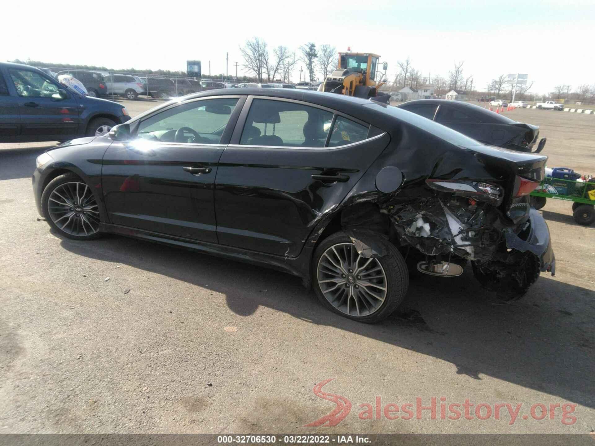 KMHD04LB4JU447863 2018 HYUNDAI ELANTRA