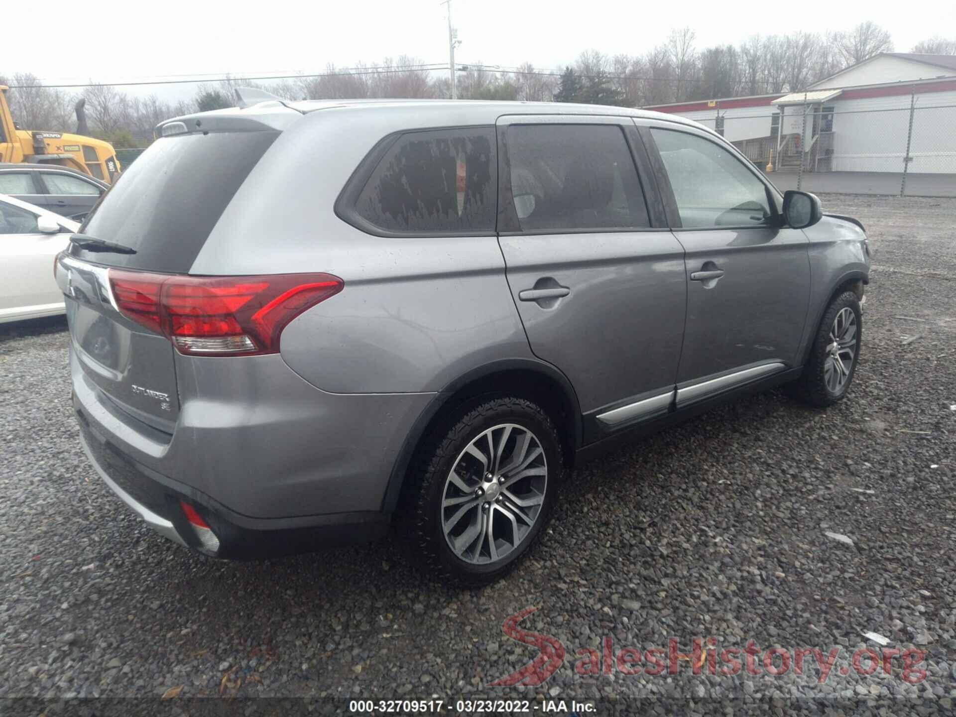 JA4AZ3A38JZ040581 2018 MITSUBISHI OUTLANDER