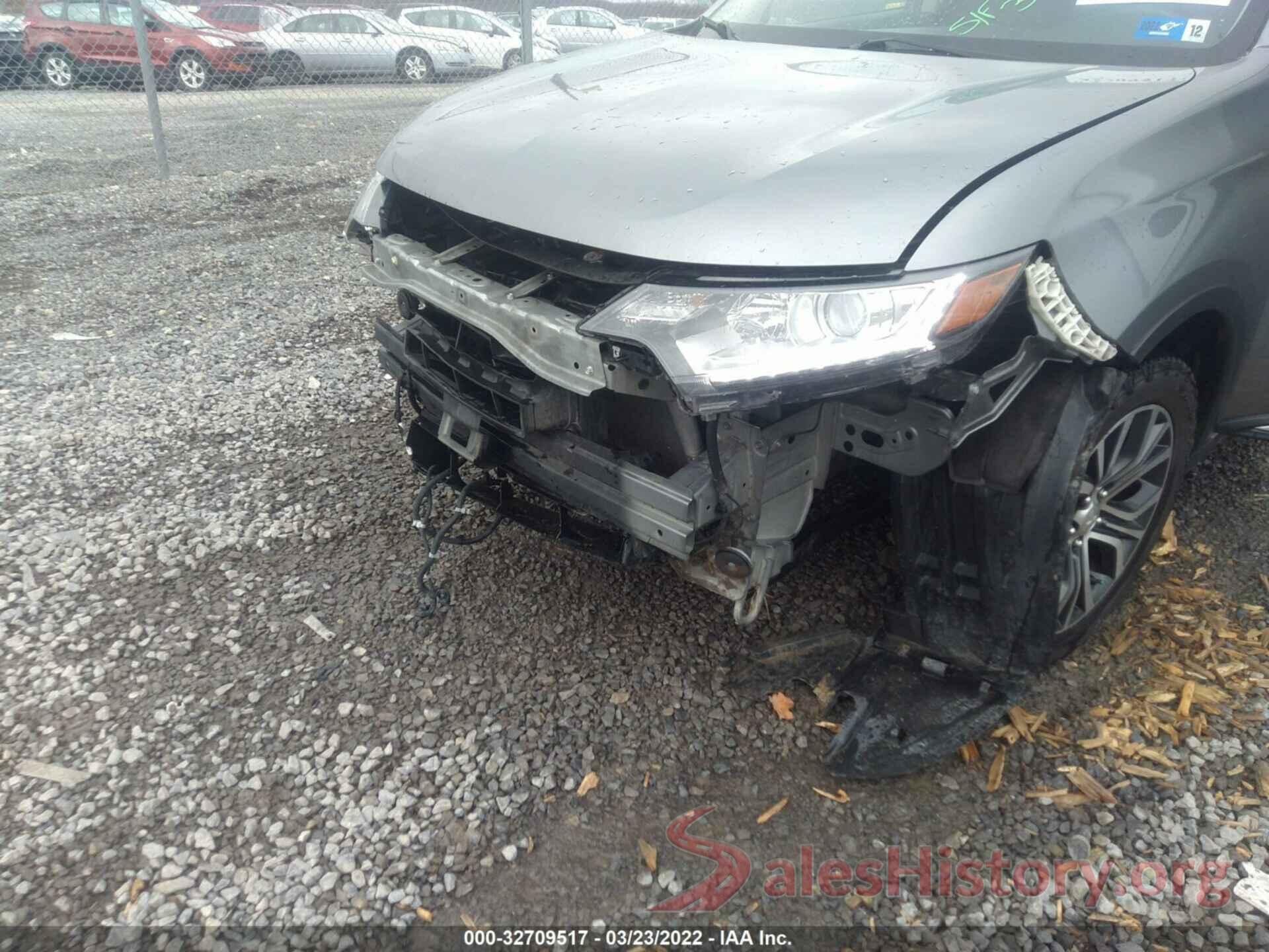 JA4AZ3A38JZ040581 2018 MITSUBISHI OUTLANDER