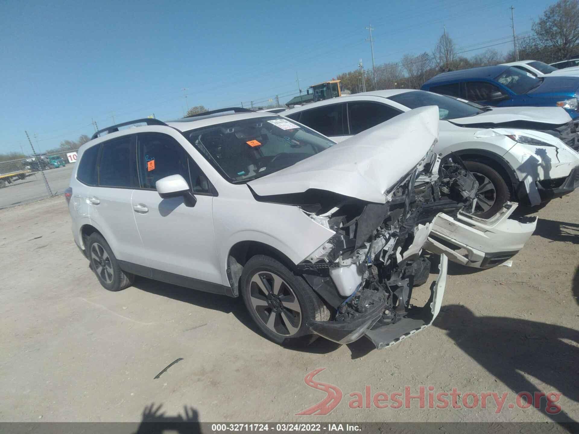 JF2SJAGC6JH568074 2018 SUBARU FORESTER