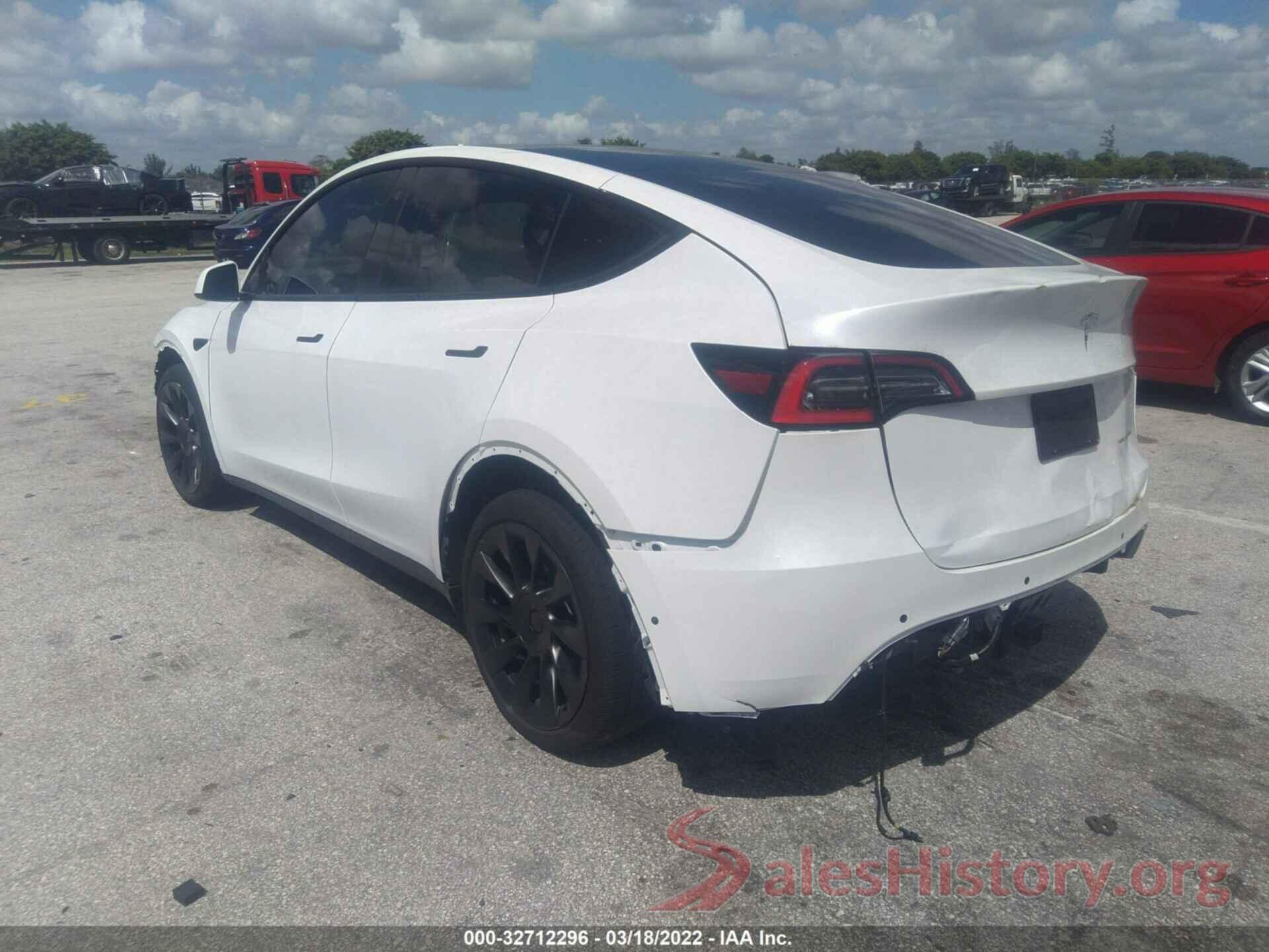 5YJYGDEE5MF125397 2021 TESLA MODEL Y