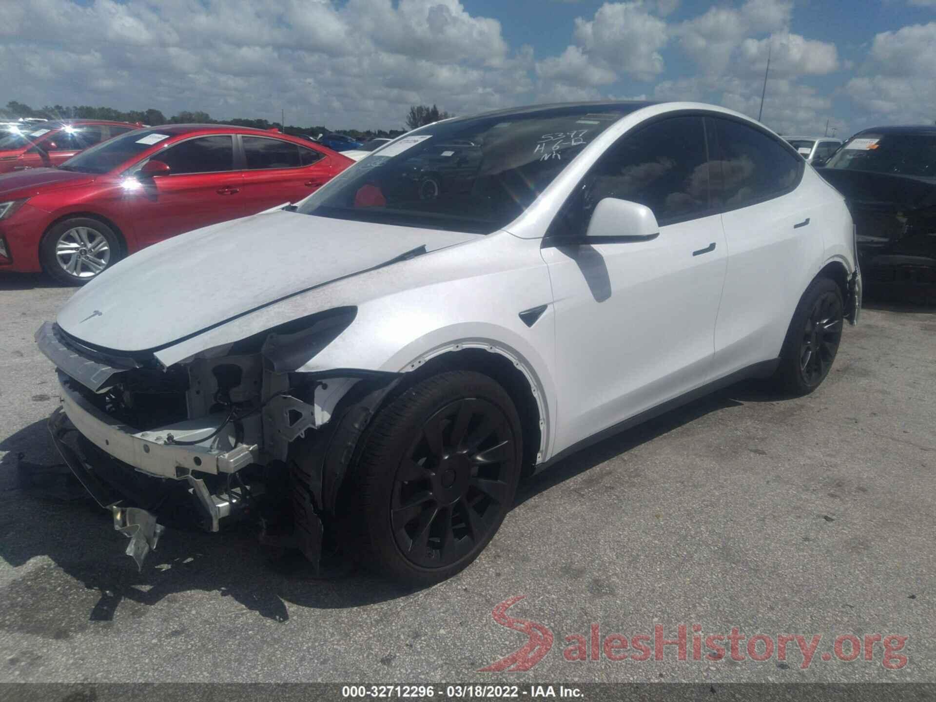 5YJYGDEE5MF125397 2021 TESLA MODEL Y