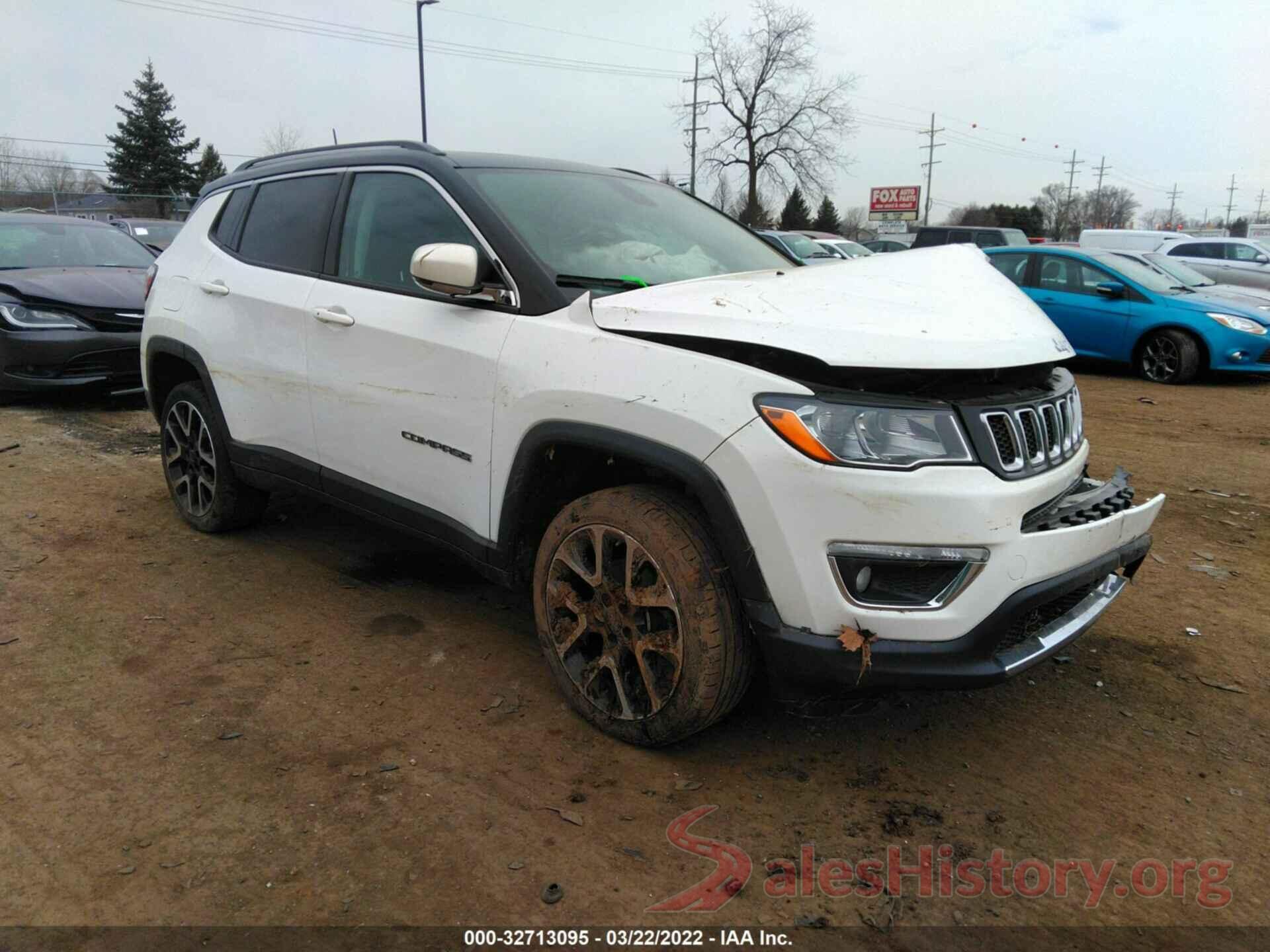 3C4NJDCB3JT422971 2018 JEEP COMPASS