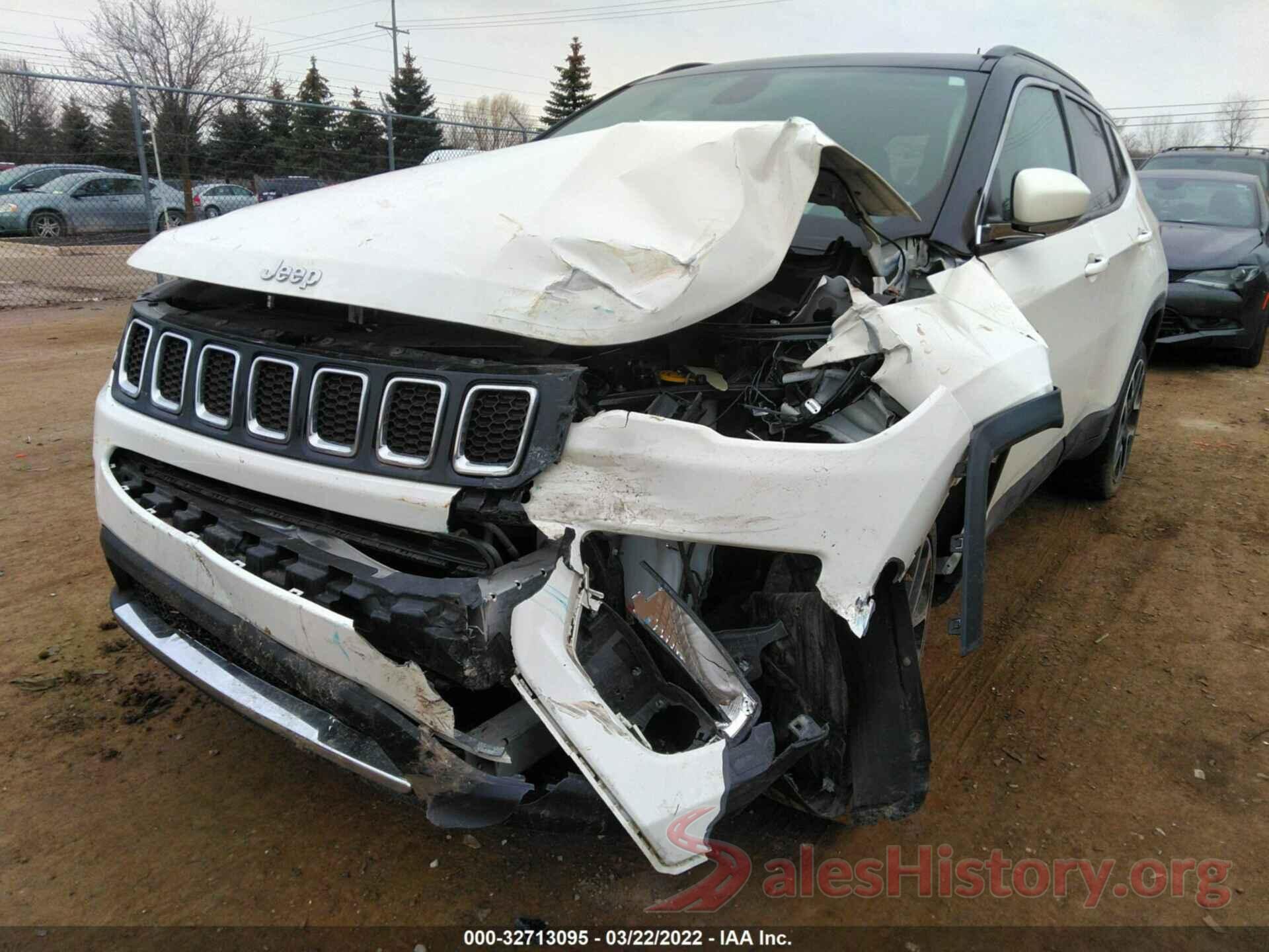 3C4NJDCB3JT422971 2018 JEEP COMPASS