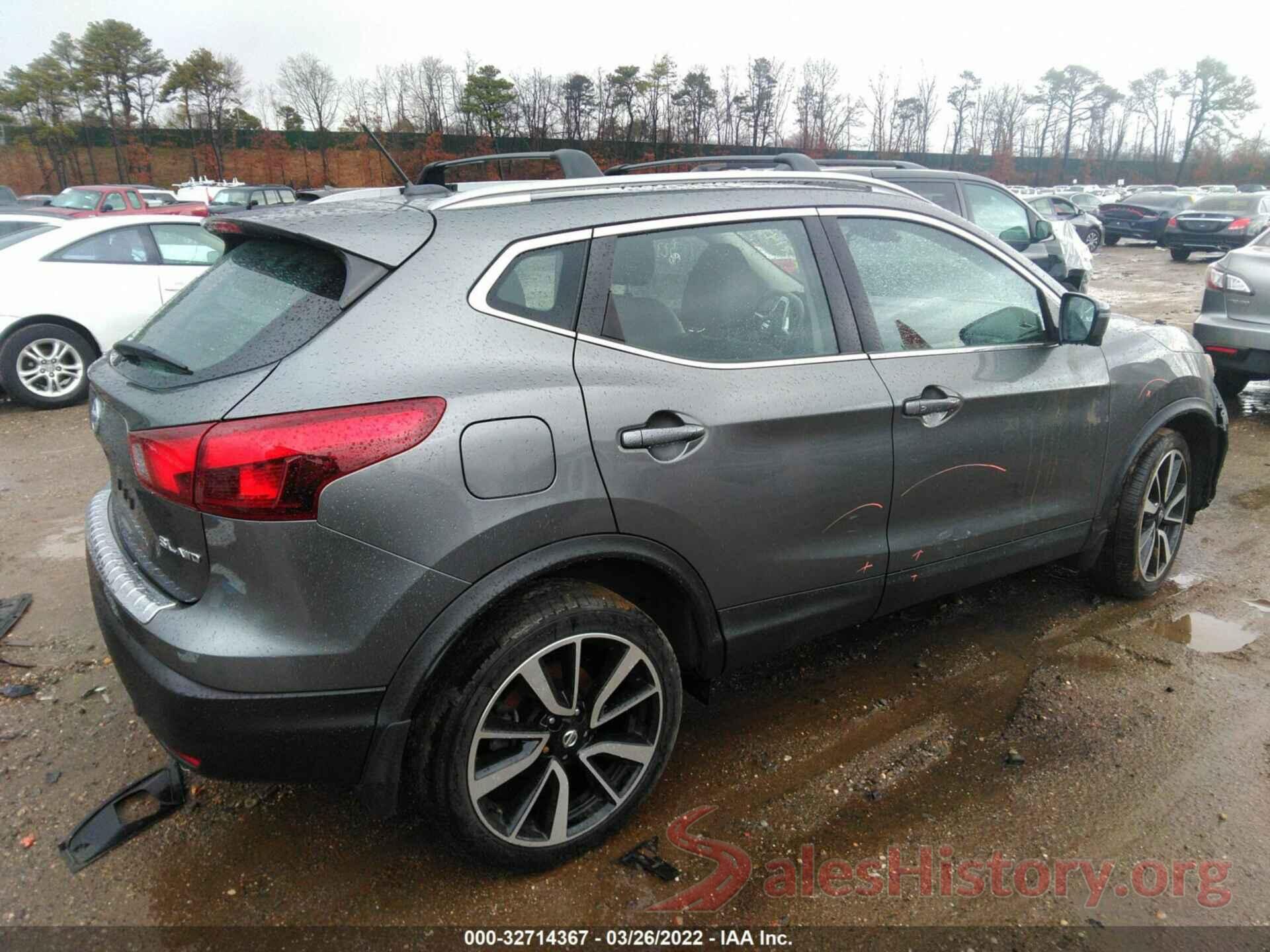 JN1BJ1CR1HW137756 2017 NISSAN ROGUE SPORT