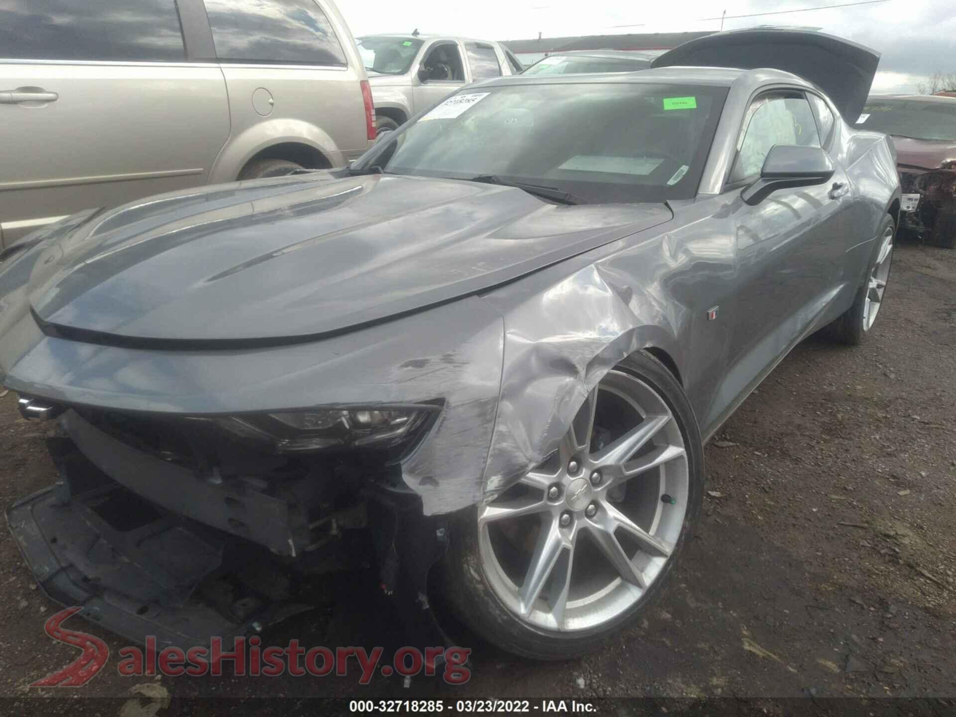 2019 CHEVROLET CAMARO VIN 1G1FB1RX0K0129152, front view