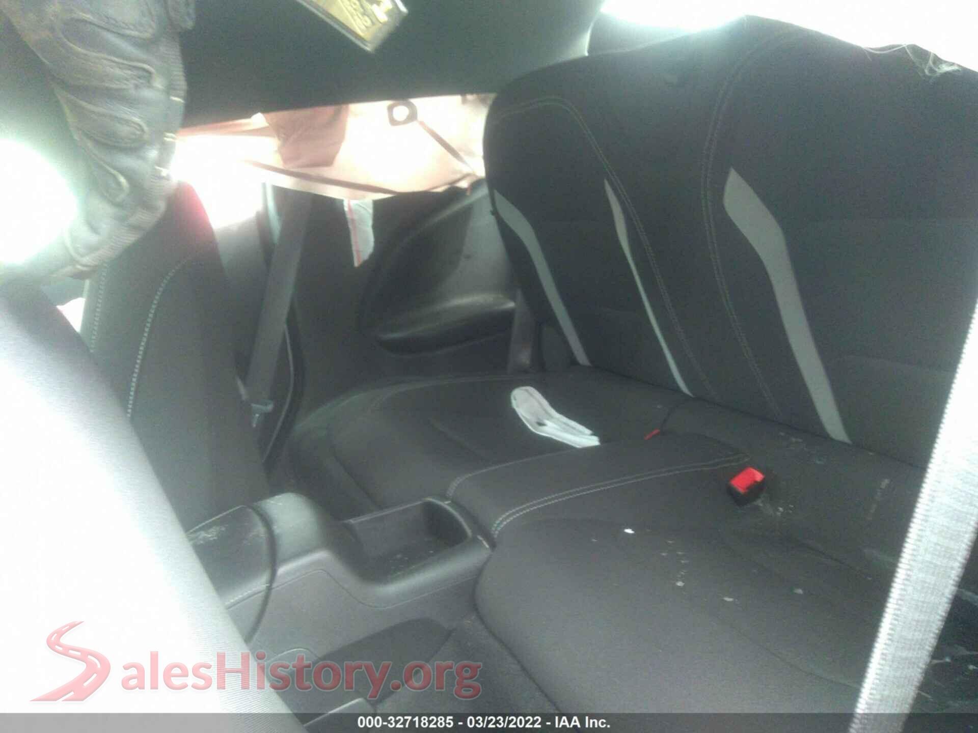 2019 CHEVROLET CAMARO VIN 1G1FB1RX0K0129152, front passenger side