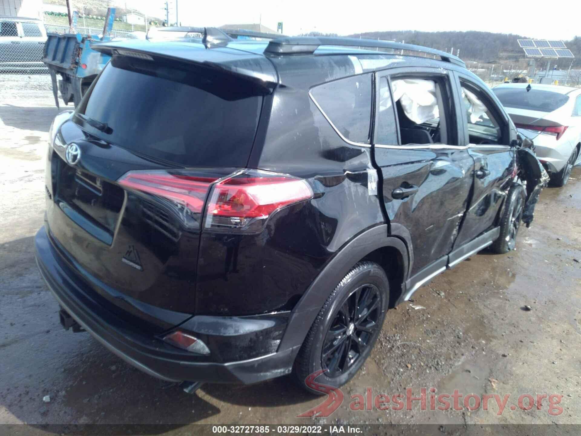 2T3RFREV5JW835801 2018 TOYOTA RAV4