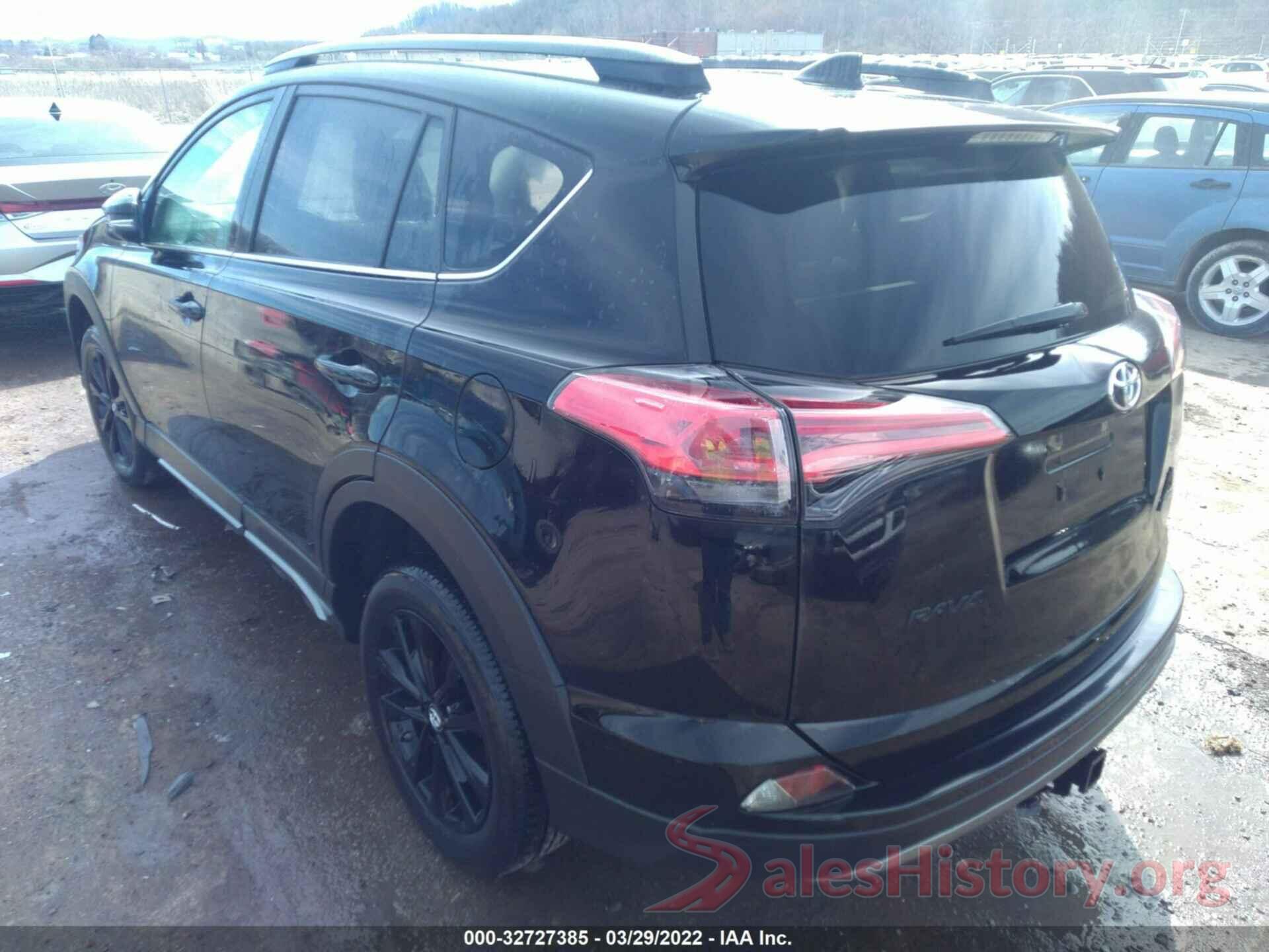 2T3RFREV5JW835801 2018 TOYOTA RAV4