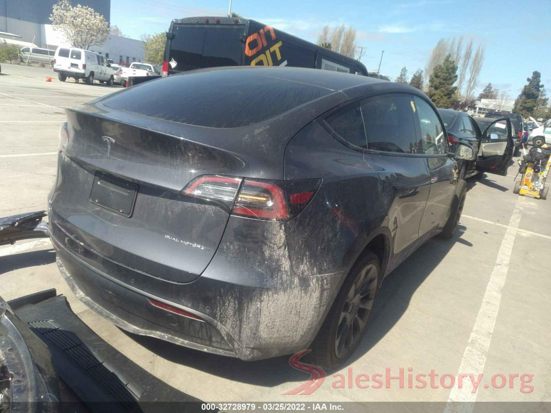 7SAYGDEE6NF344440 2022 TESLA MODEL Y