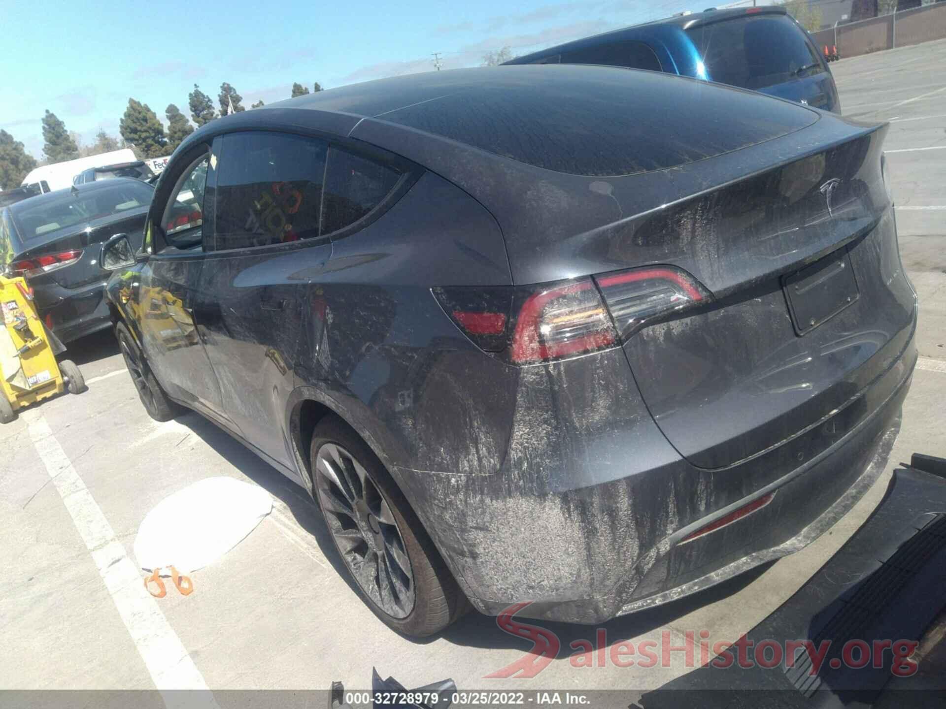 7SAYGDEE6NF344440 2022 TESLA MODEL Y