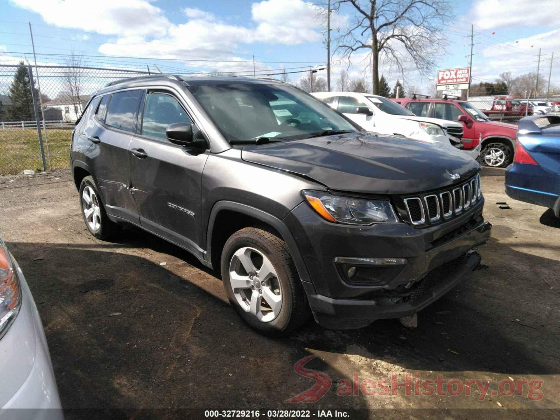 3C4NJCBB1JT339387 2018 JEEP COMPASS