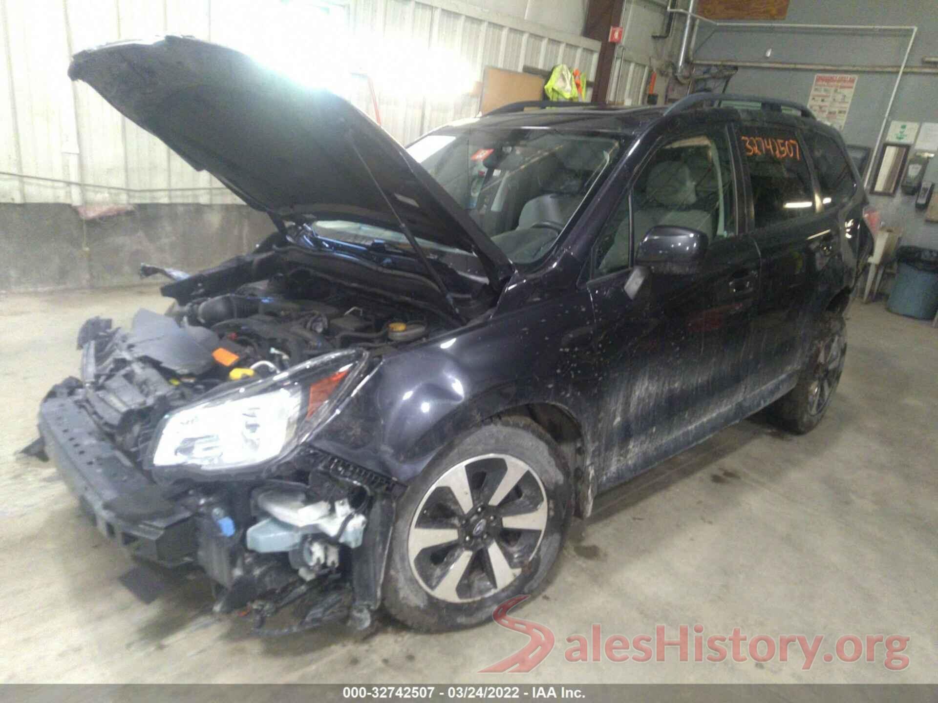 JF2SJAEC1HH445439 2017 SUBARU FORESTER