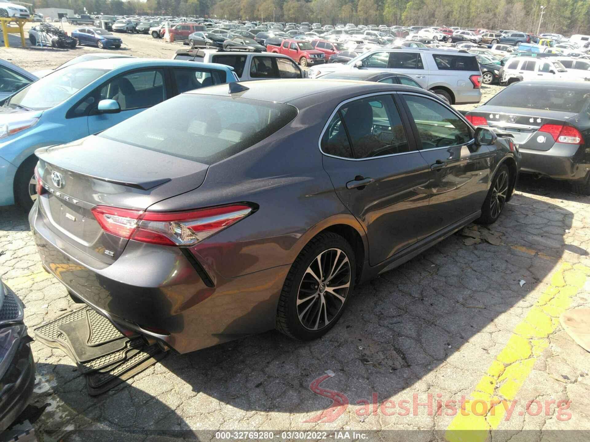 4T1B11HK0KU729124 2019 TOYOTA CAMRY