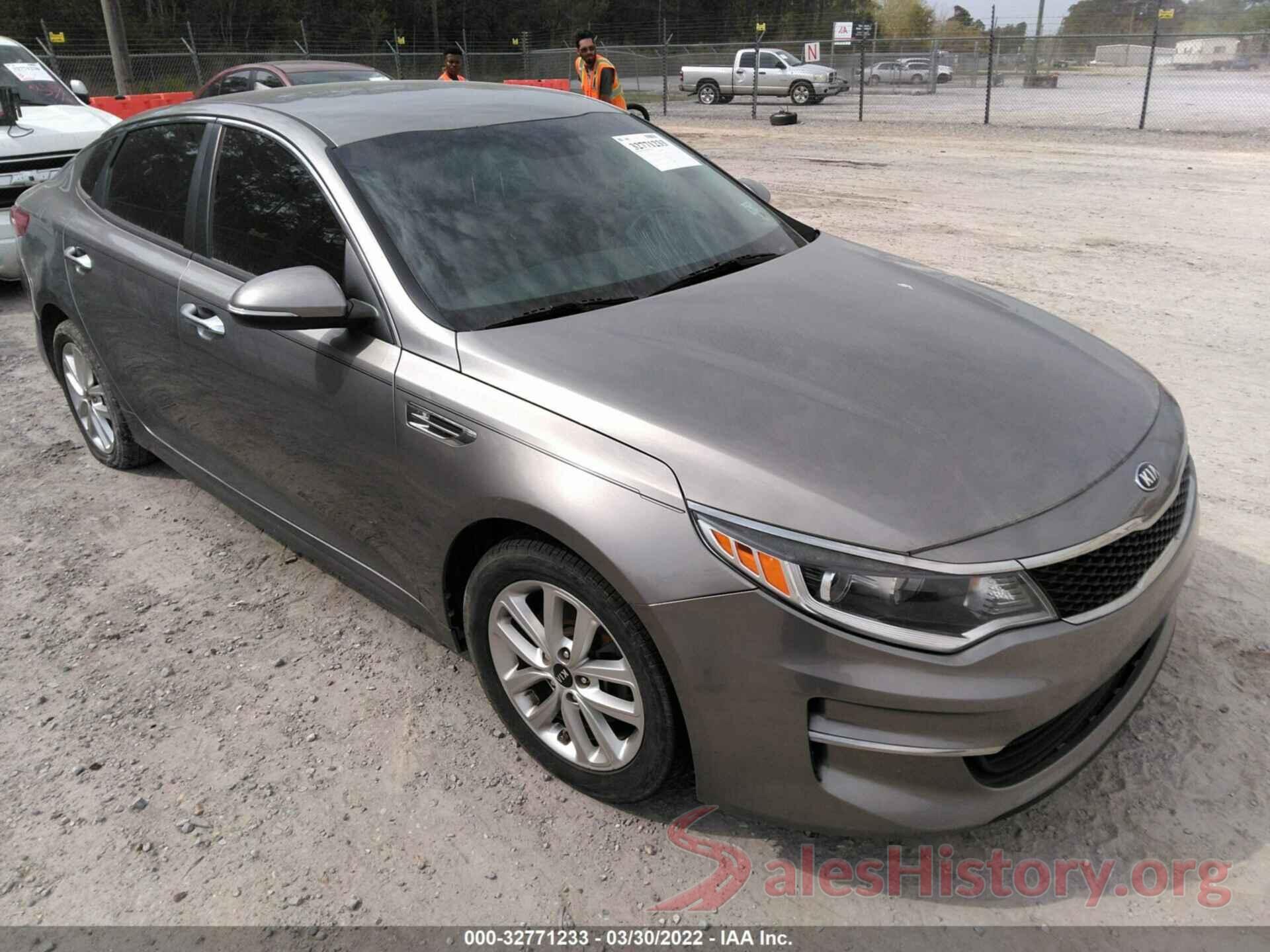 5XXGT4L36HG121855 2017 KIA OPTIMA