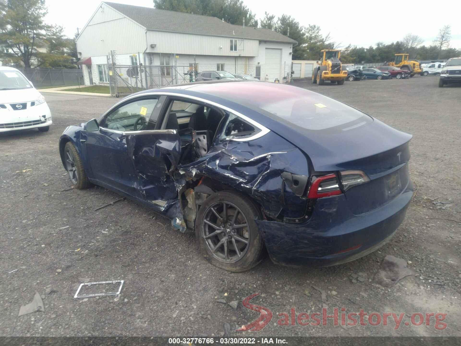 5YJ3E1EA5JF022777 2018 TESLA MODEL 3