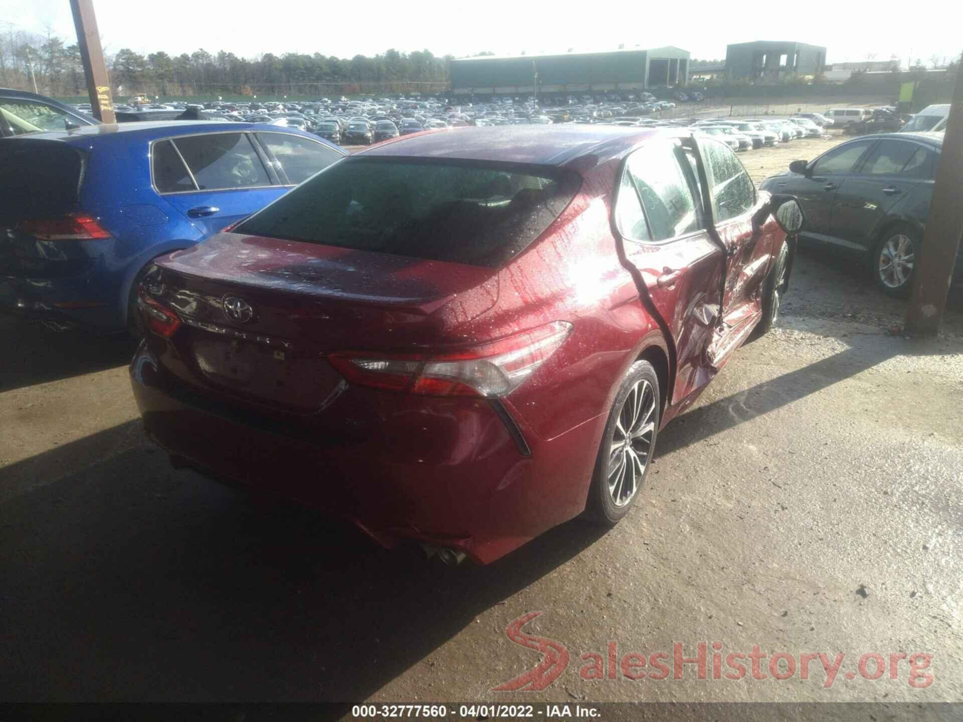 4T1B11HK8JU578449 2018 TOYOTA CAMRY