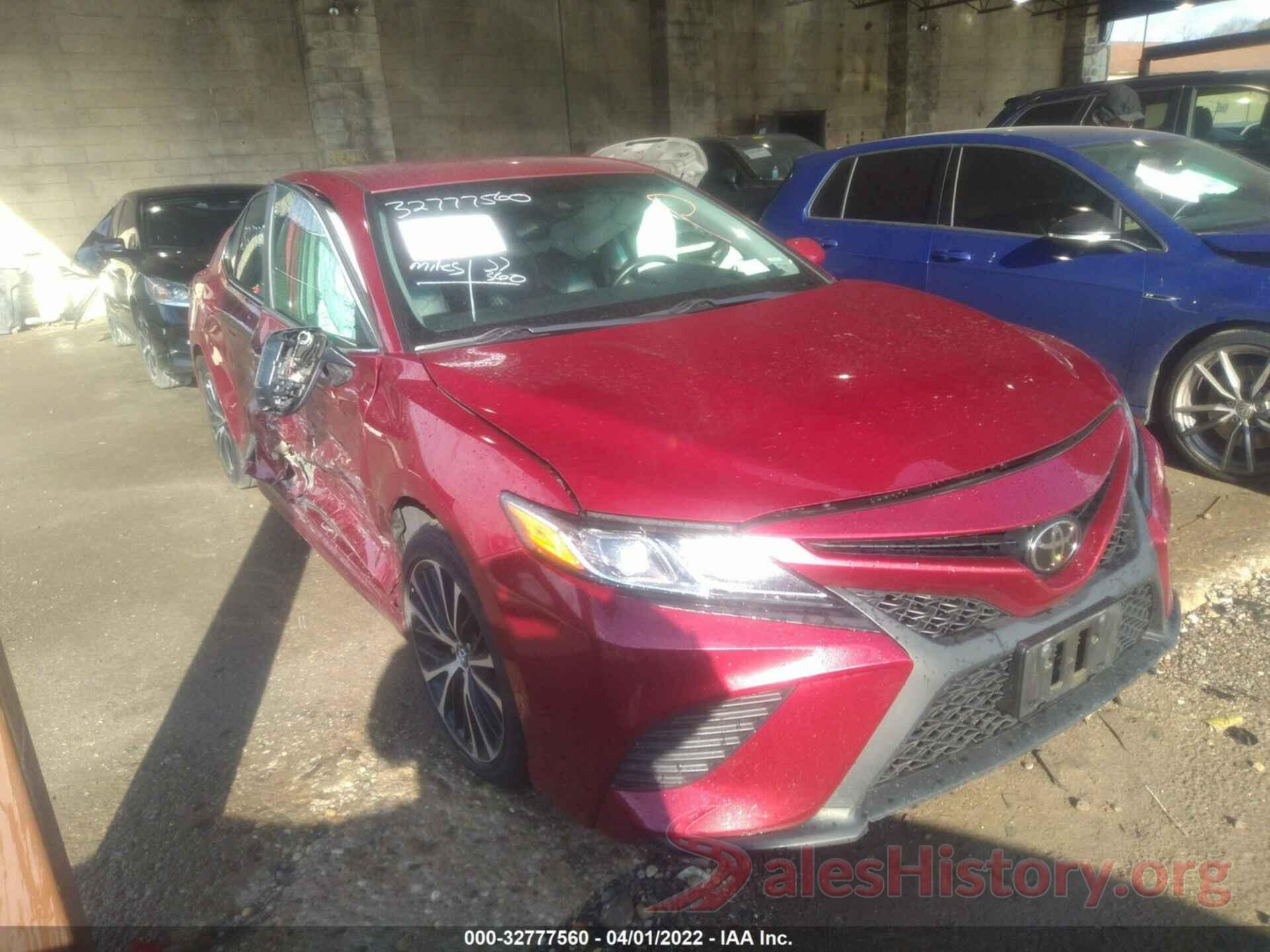 4T1B11HK8JU578449 2018 TOYOTA CAMRY