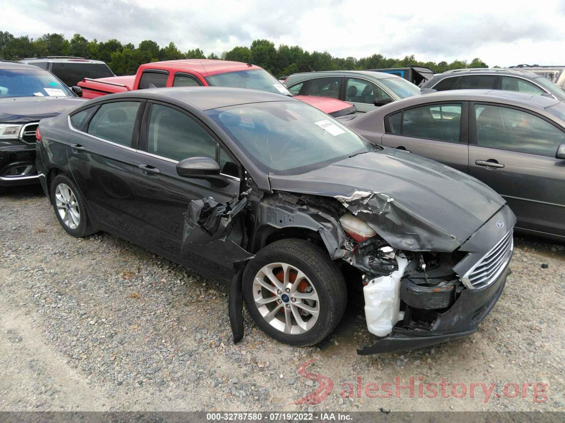 3FA6P0HD1KR101957 2019 FORD FUSION