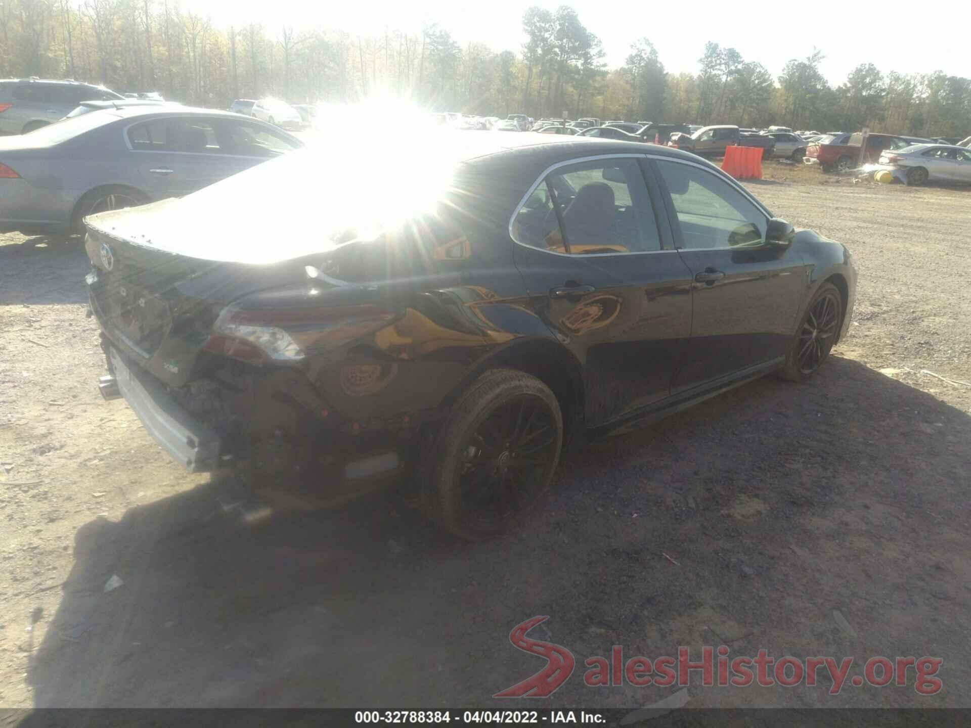 4T1KZ1AK5NU061568 2022 TOYOTA CAMRY