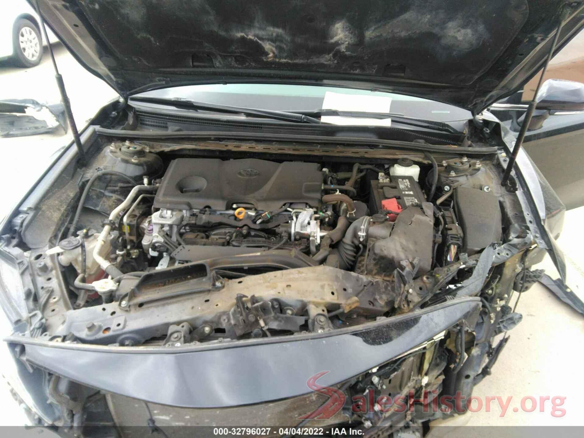 4T1B61HK4JU132543 2018 TOYOTA CAMRY