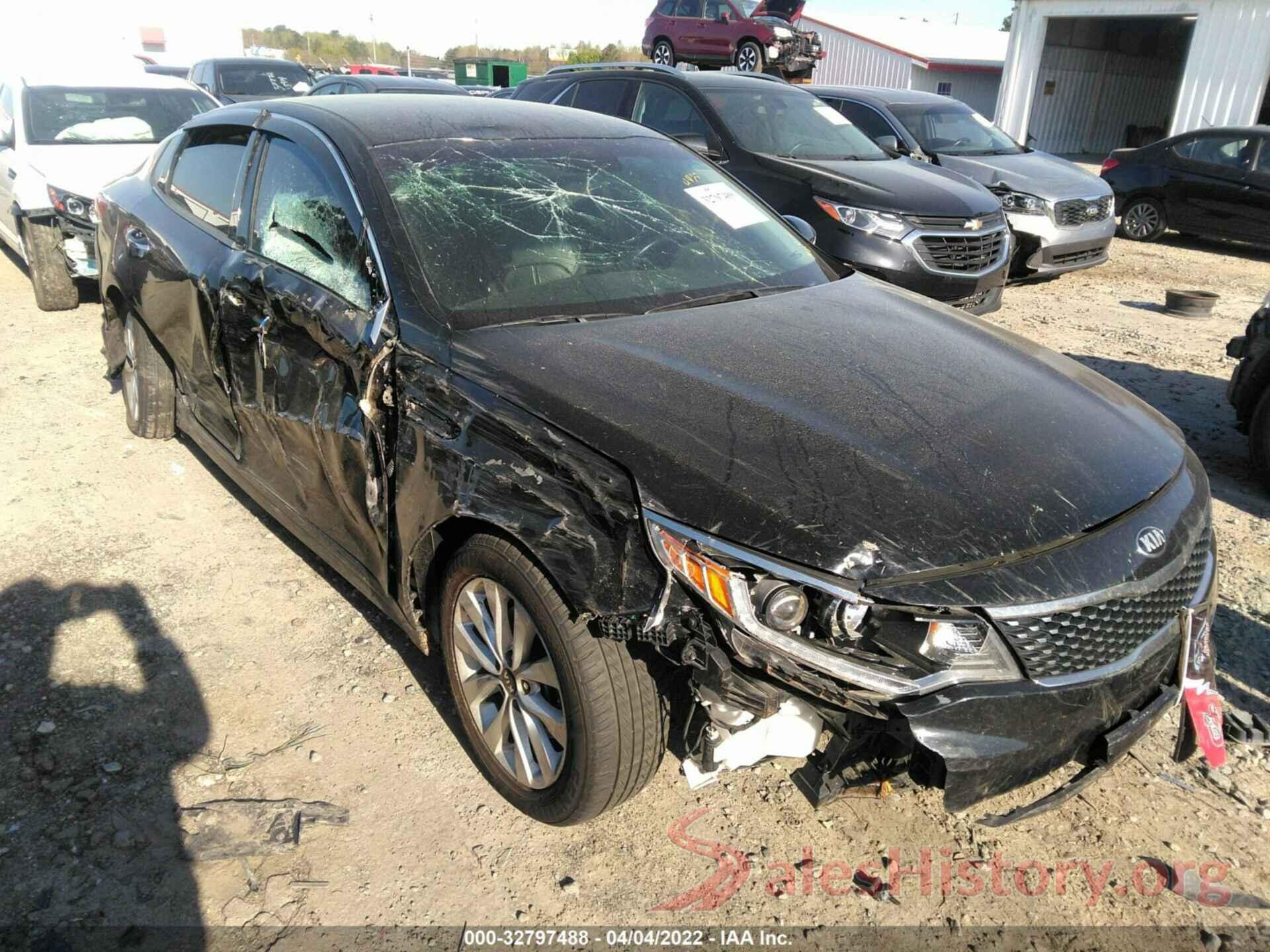 5XXGU4L31JG227522 2018 KIA OPTIMA