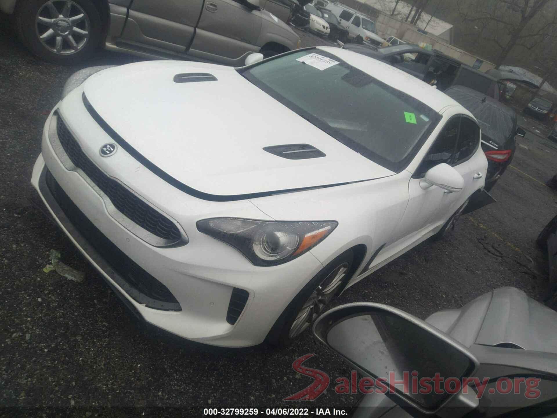 KNAE15LA8J6015278 2018 KIA STINGER